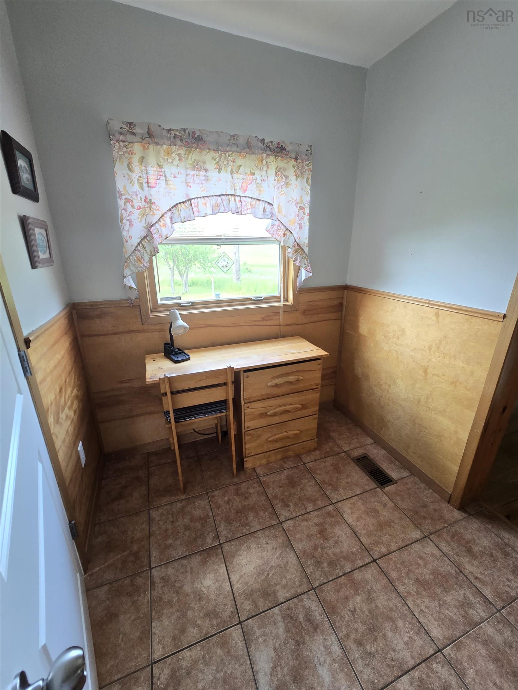 $499,000.00: 4105 Hwy 316, St Andrew