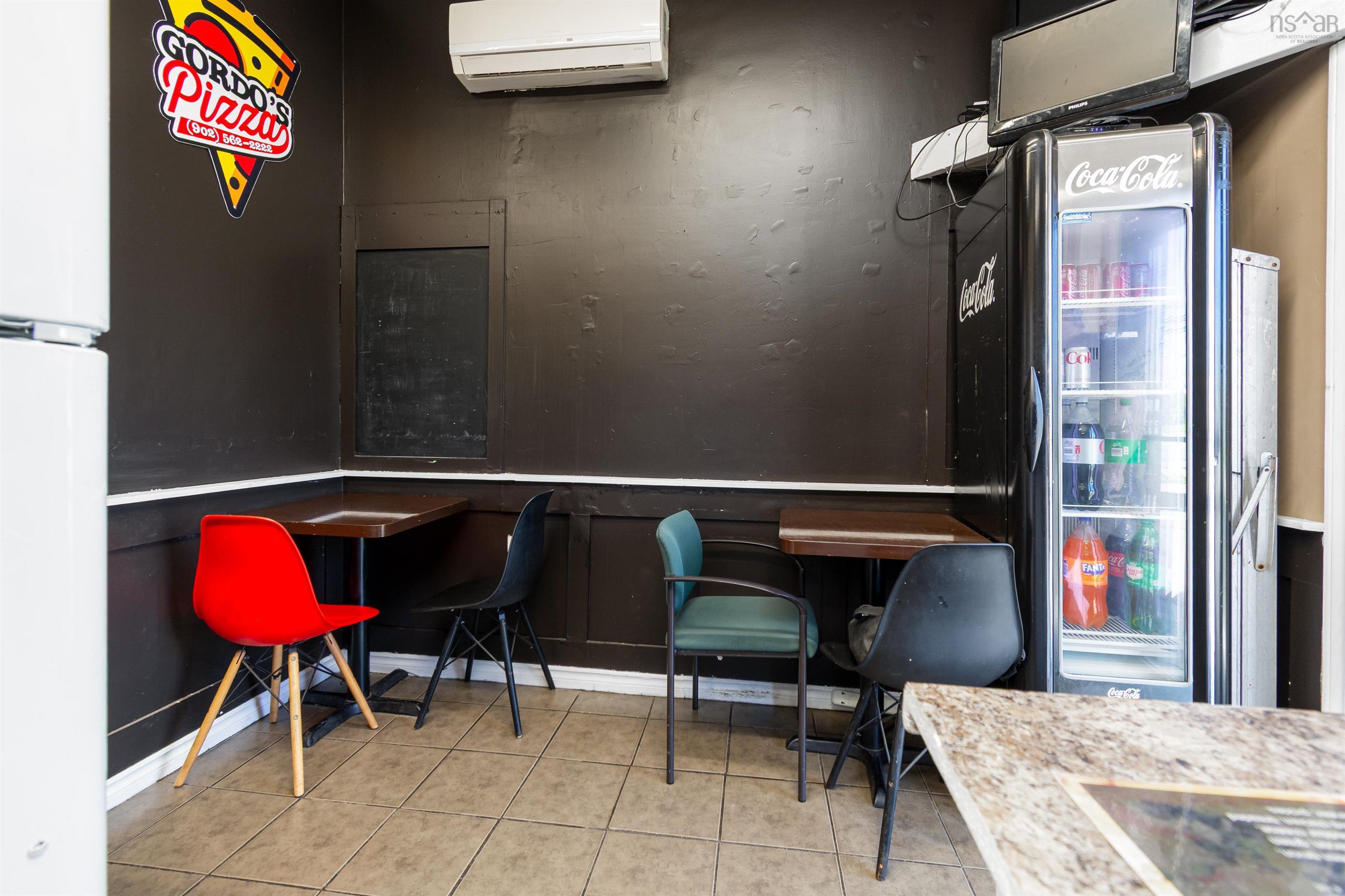 $349,999.00: 1370 Victoria Road, Whitney Pier