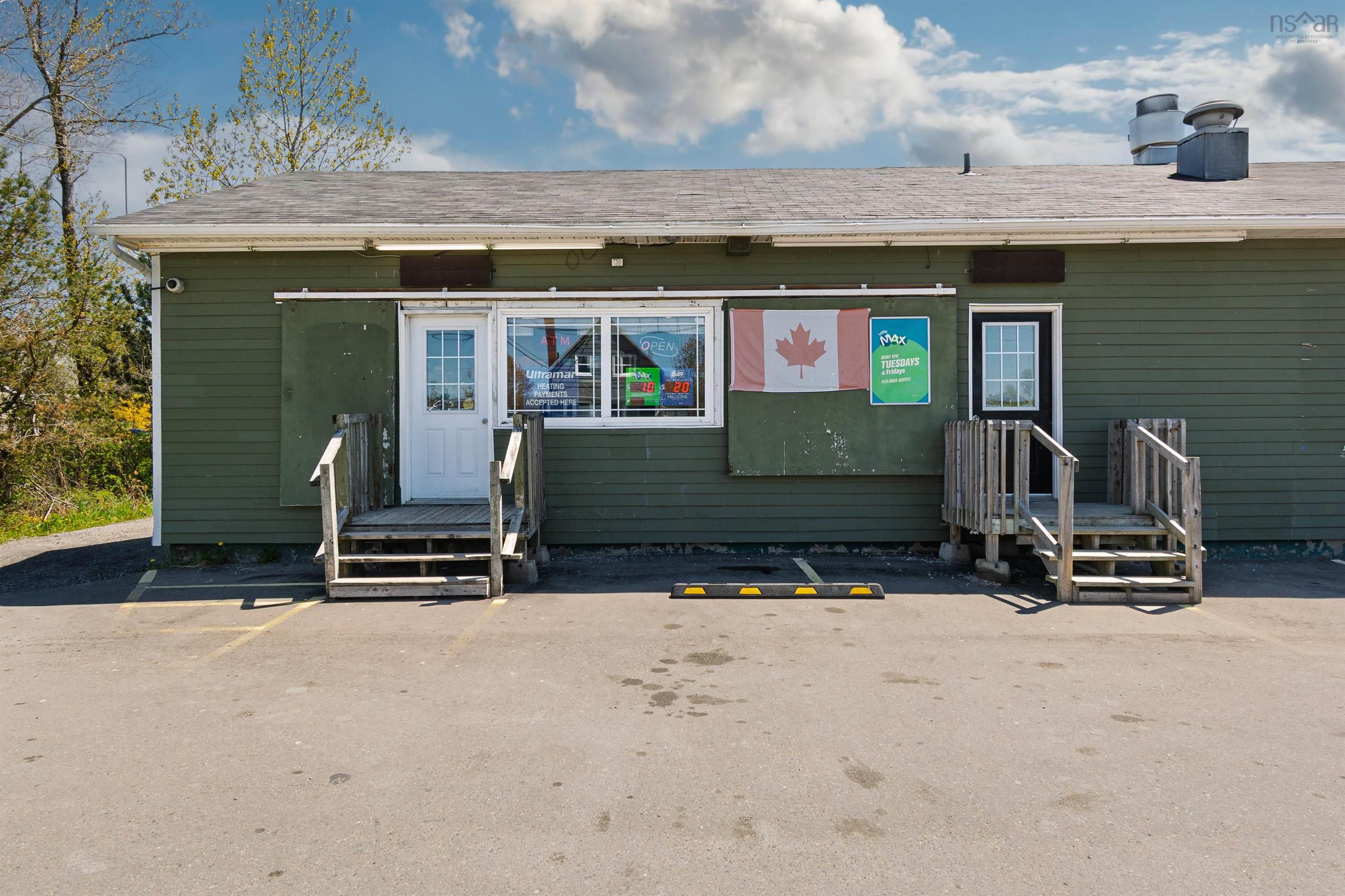 $349,999.00: 1370 Victoria Road, Whitney Pier