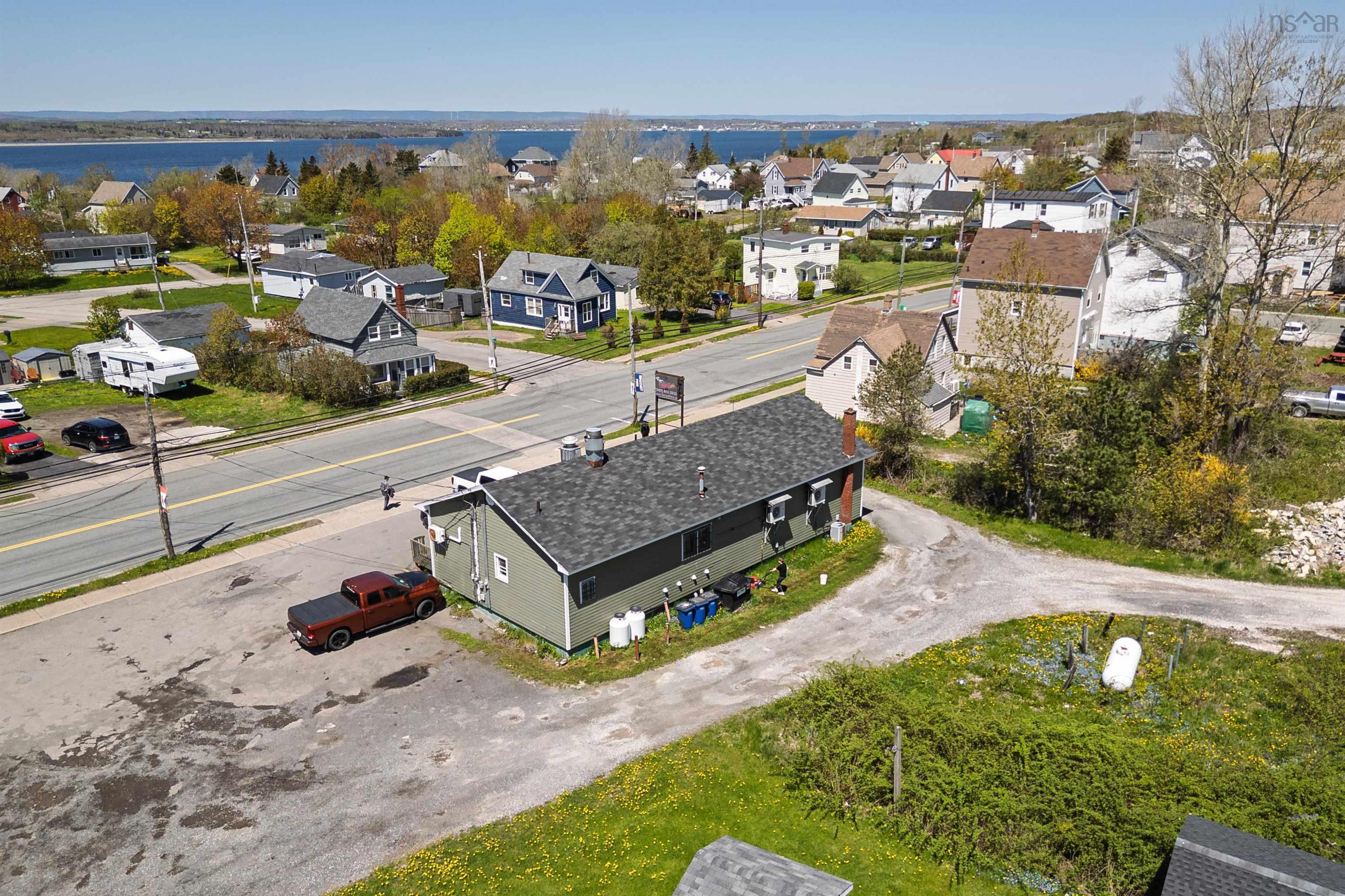 $349,999.00: 1370 Victoria Road, Whitney Pier