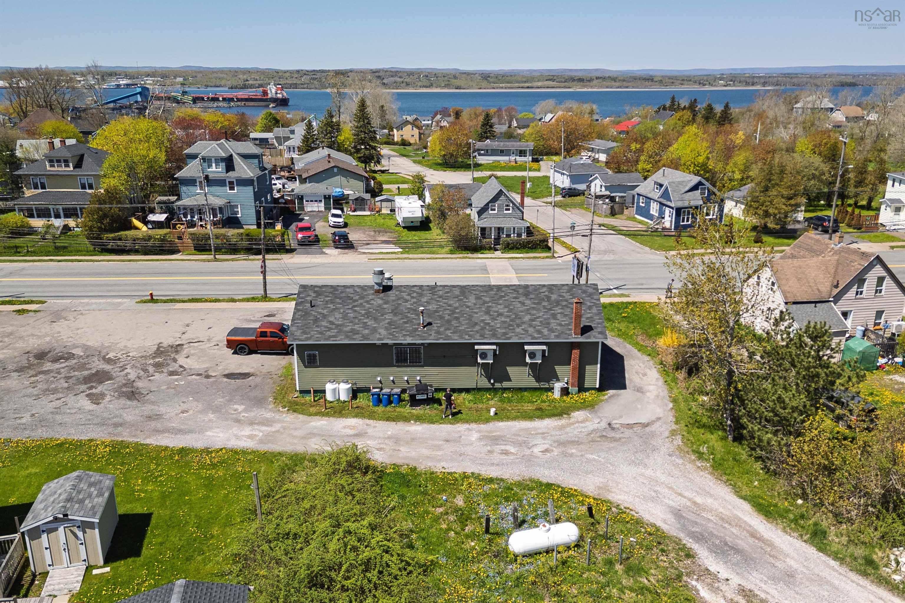 $349,999.00: 1370 Victoria Road, Whitney Pier