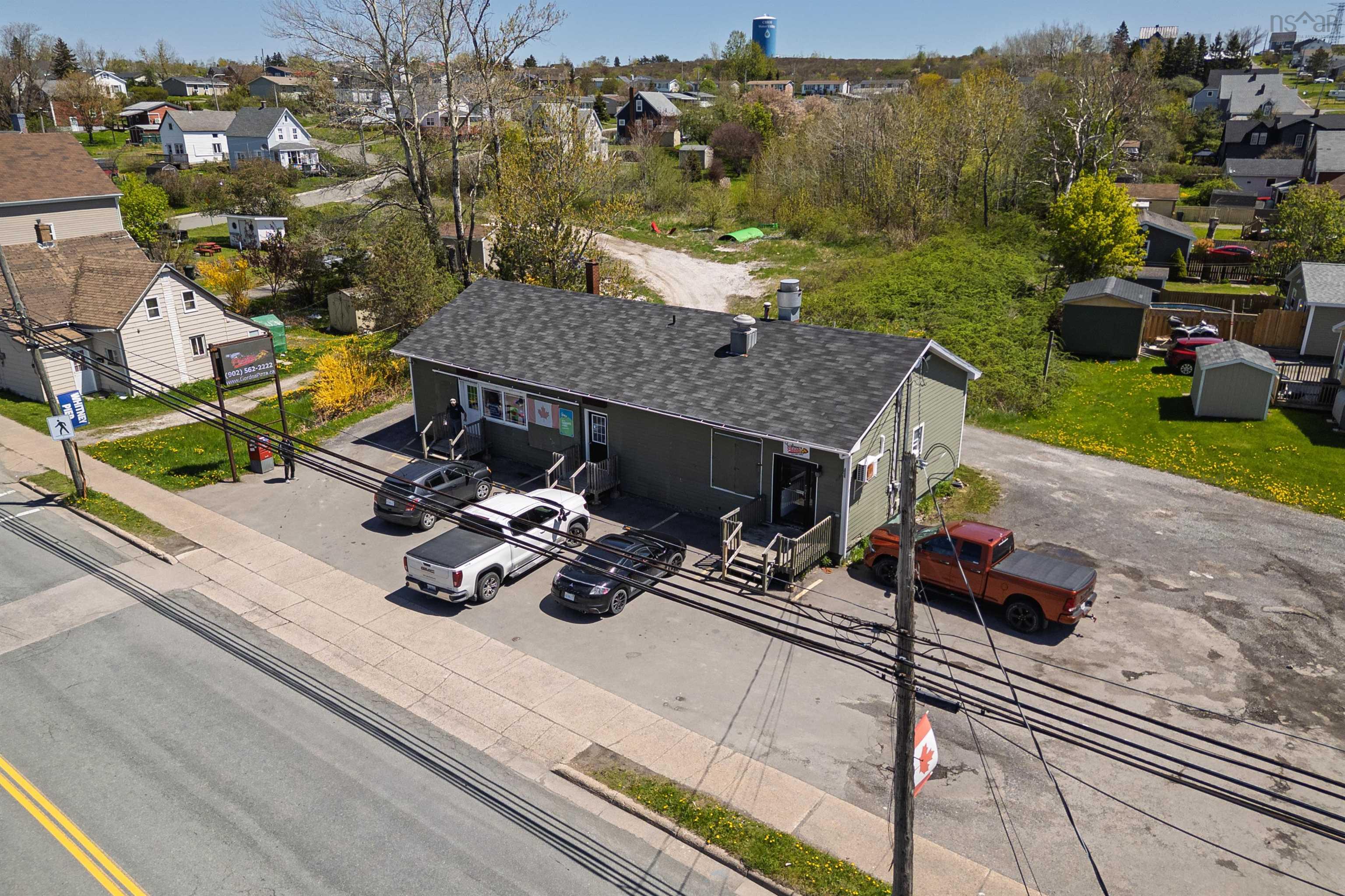 $349,999.00: 1370 Victoria Road, Whitney Pier