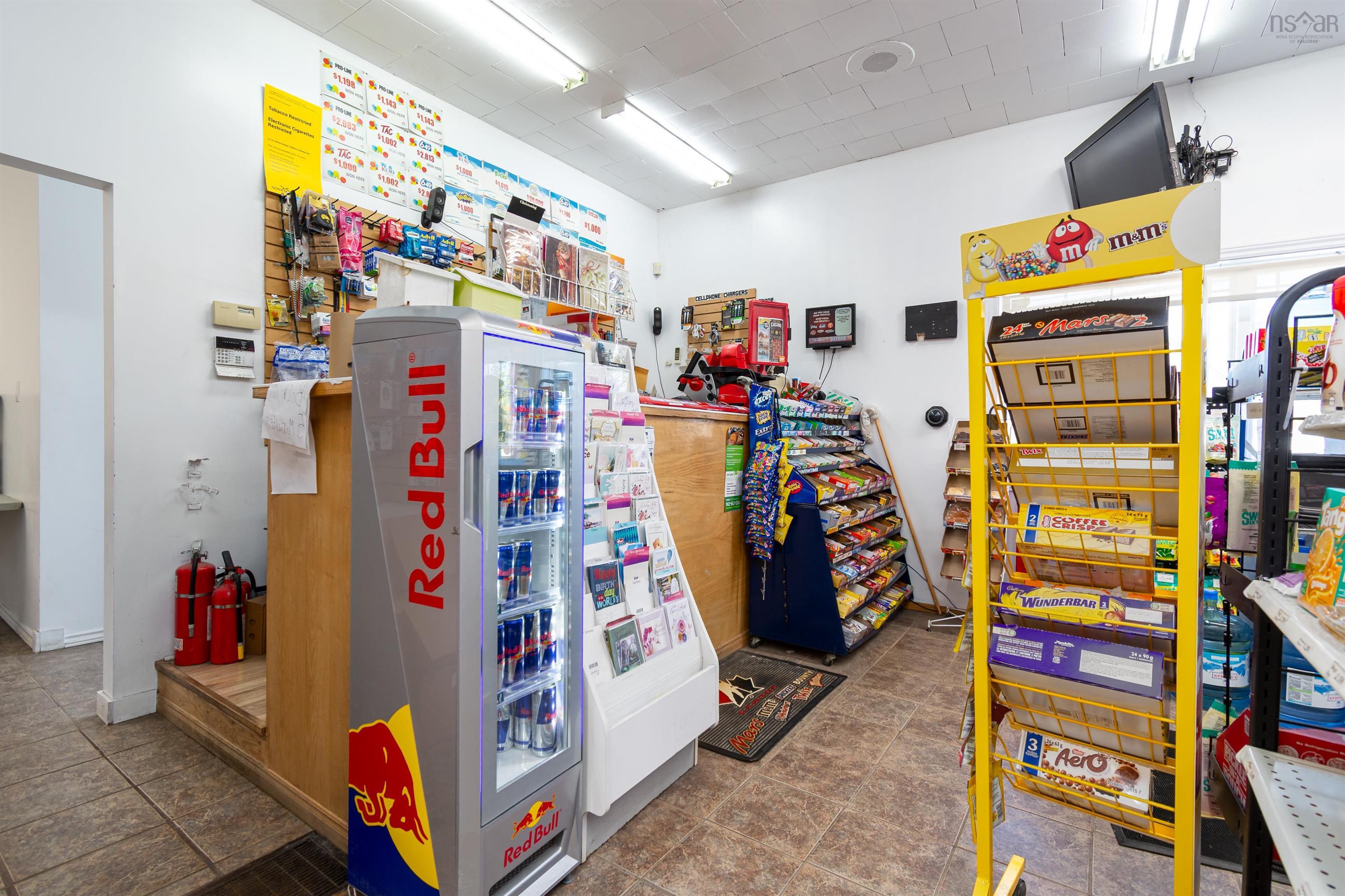 $349,999.00: 1370 Victoria Road, Whitney Pier