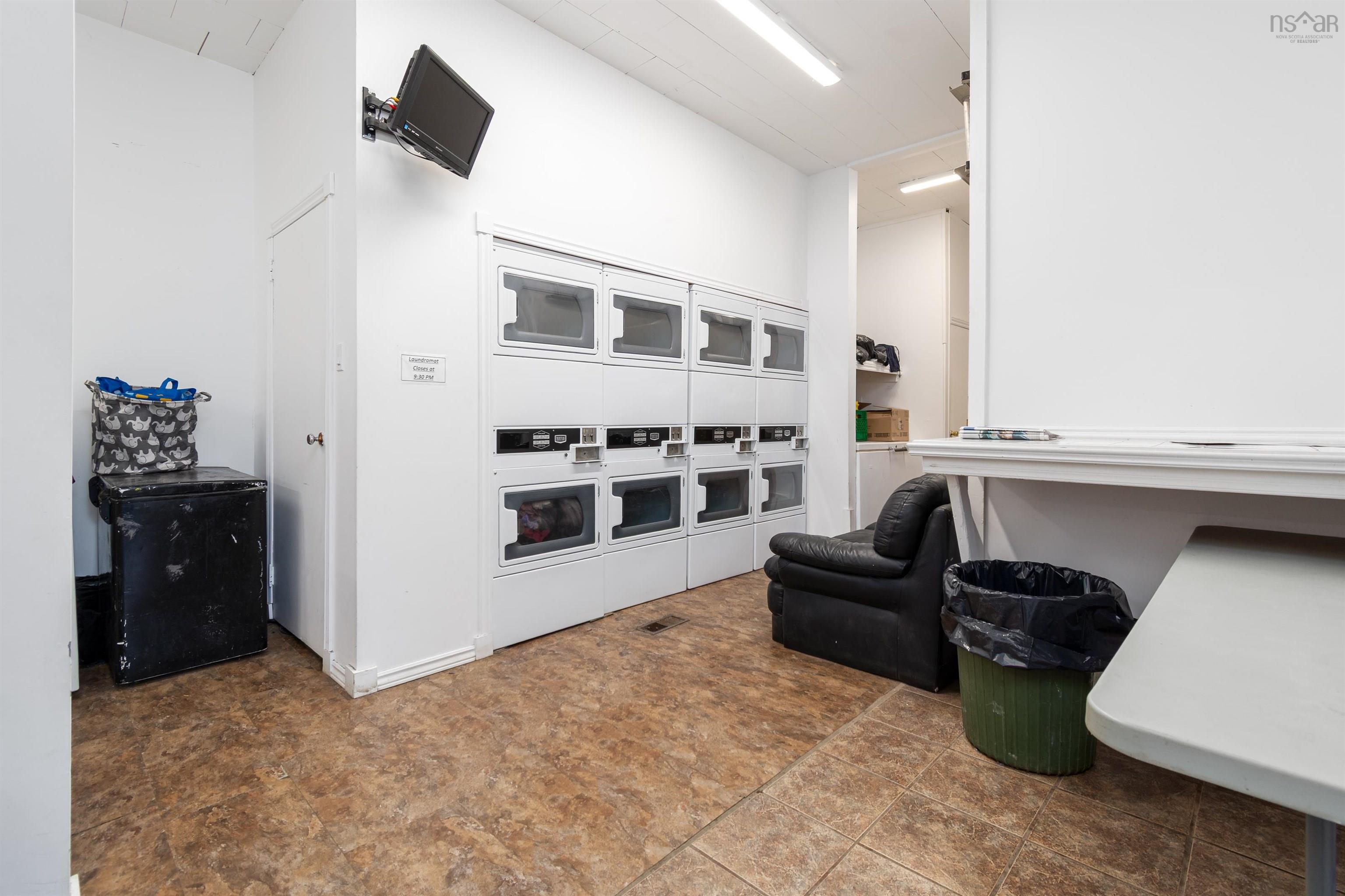 $349,999.00: 1370 Victoria Road, Whitney Pier