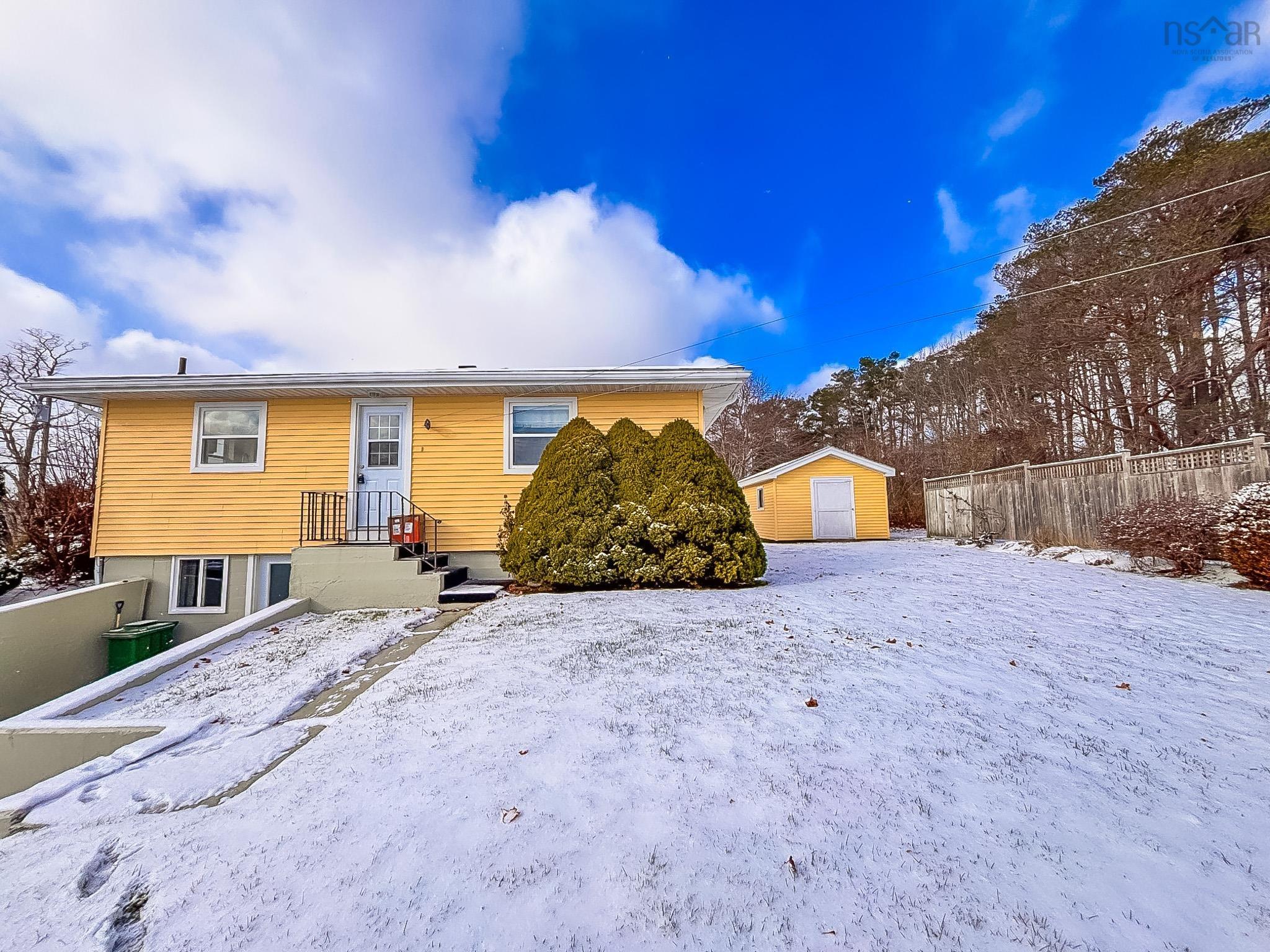 $449,000.00: 266 Green Street, Lunenburg