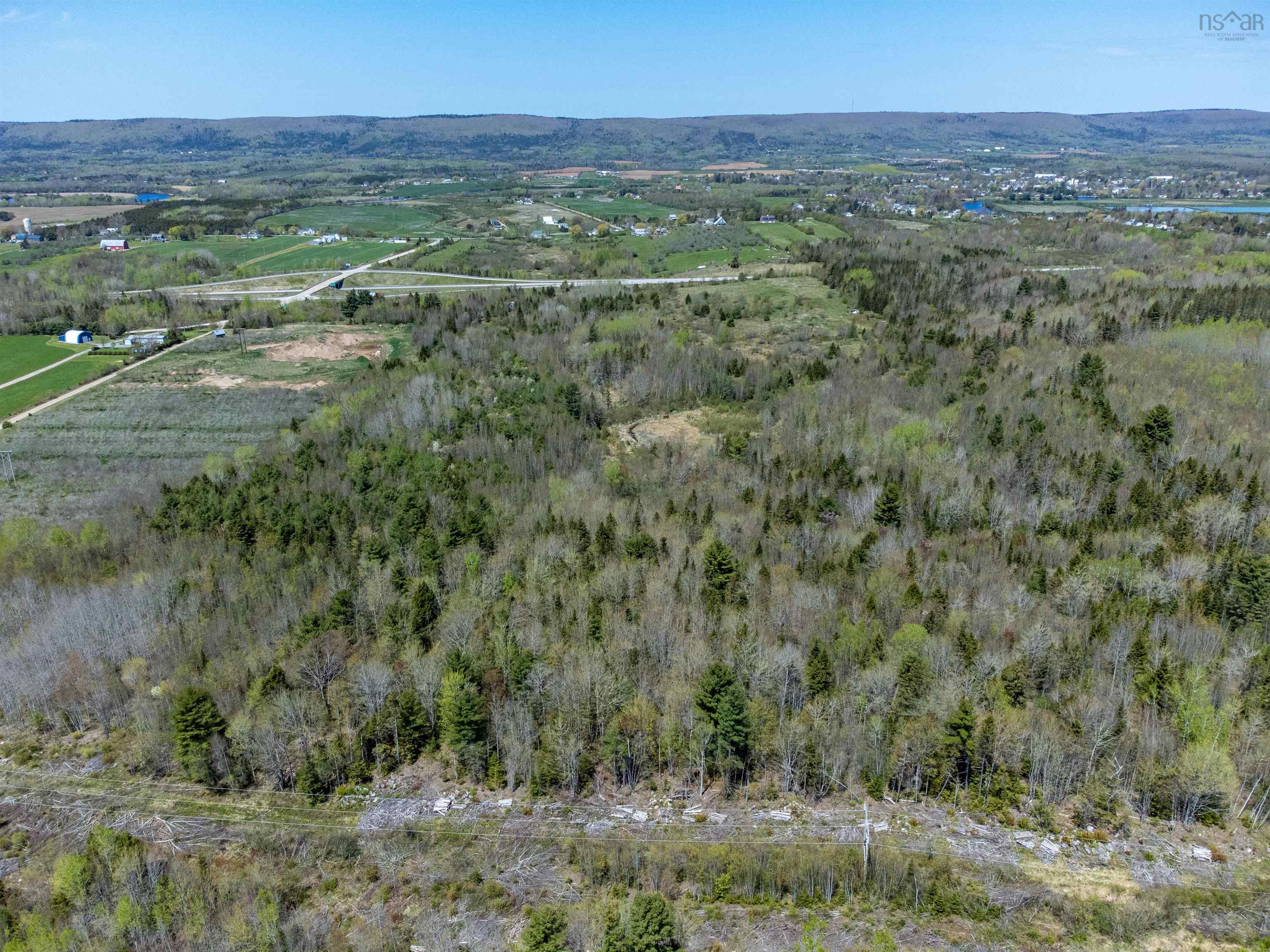 $29,900.00: Lot Highway 101, Carleton Corner