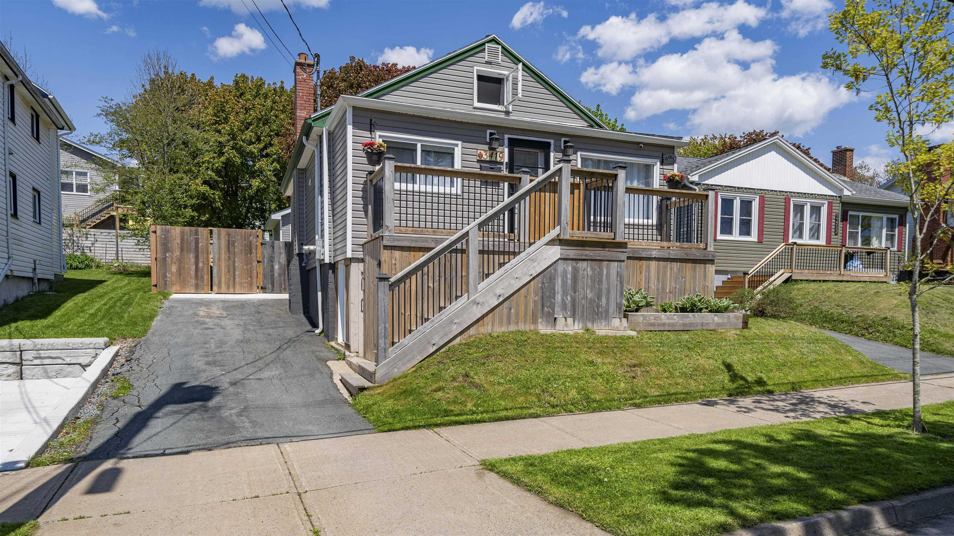 $625,000.00: 3419 Claremont Street, Halifax