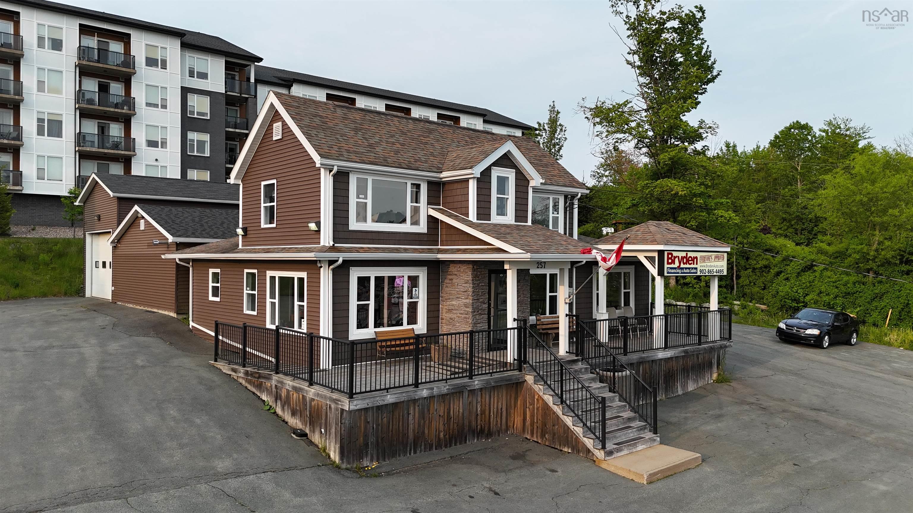 $1,890,000.00: 257 Sackville Drive, Lower Sackville