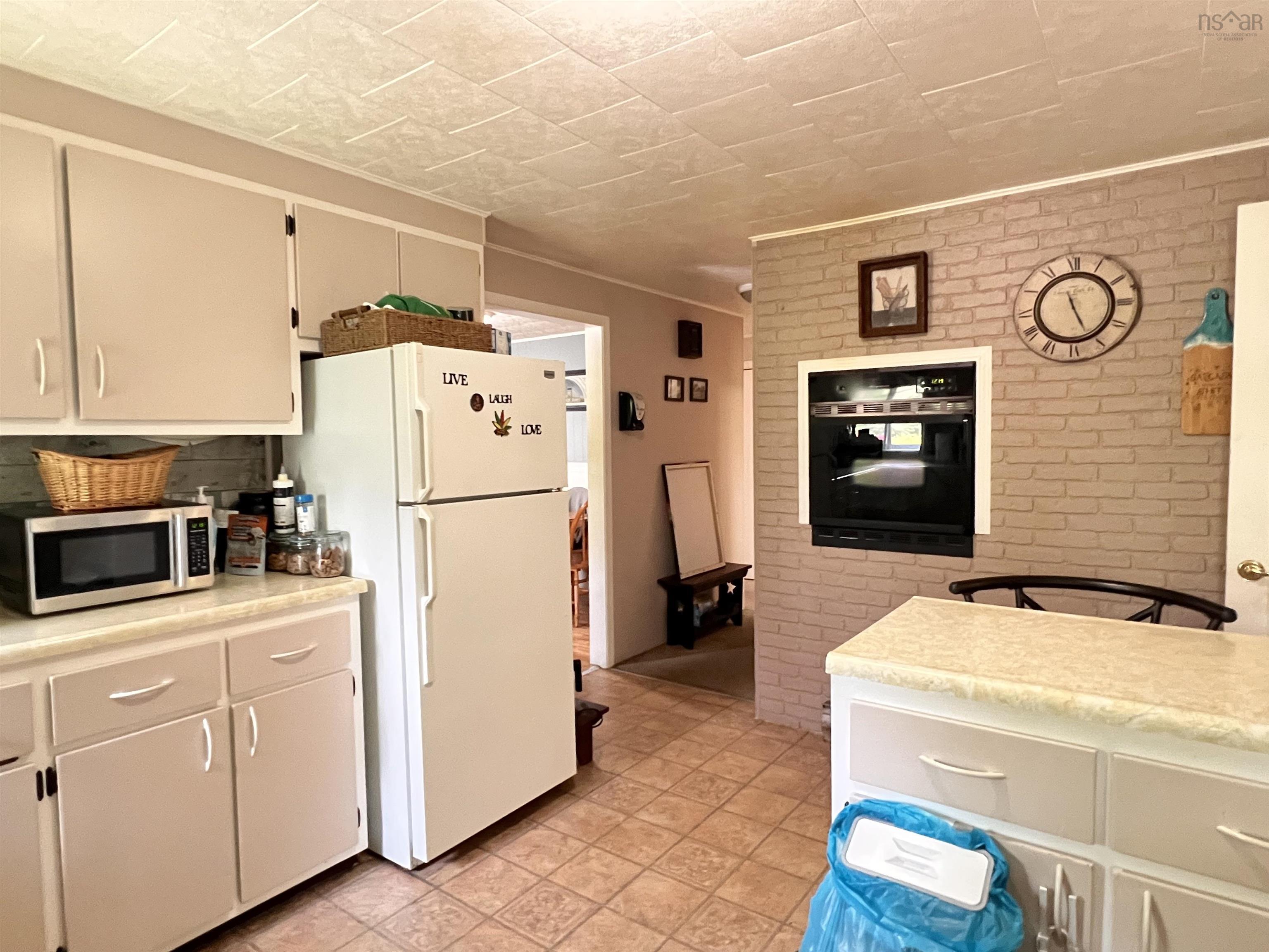 $275,000.00: 170 Digby Street, Shelburne
