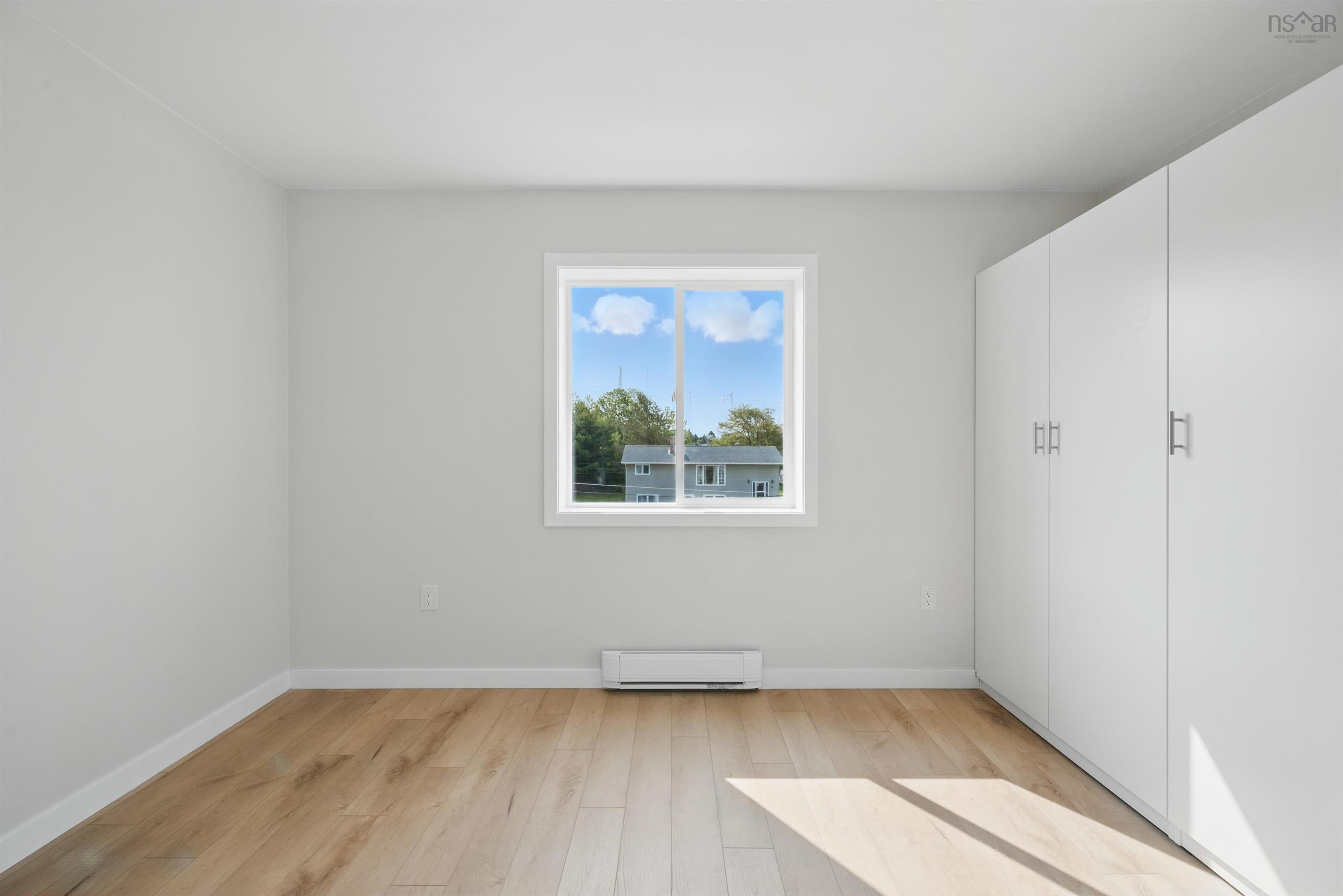 $1,499,900.00: 51 Wedgewood Avenue, Timberlea