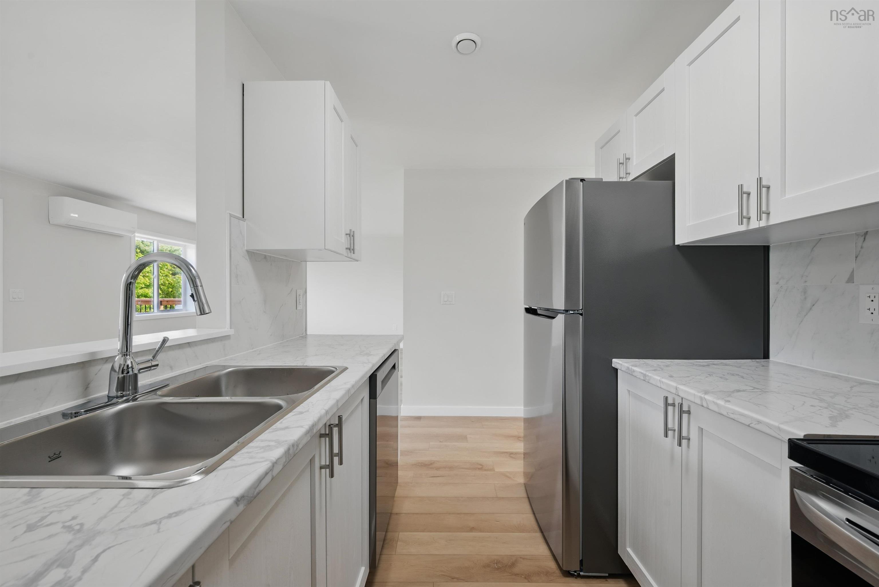 $1,499,900.00: 51 Wedgewood Avenue, Timberlea