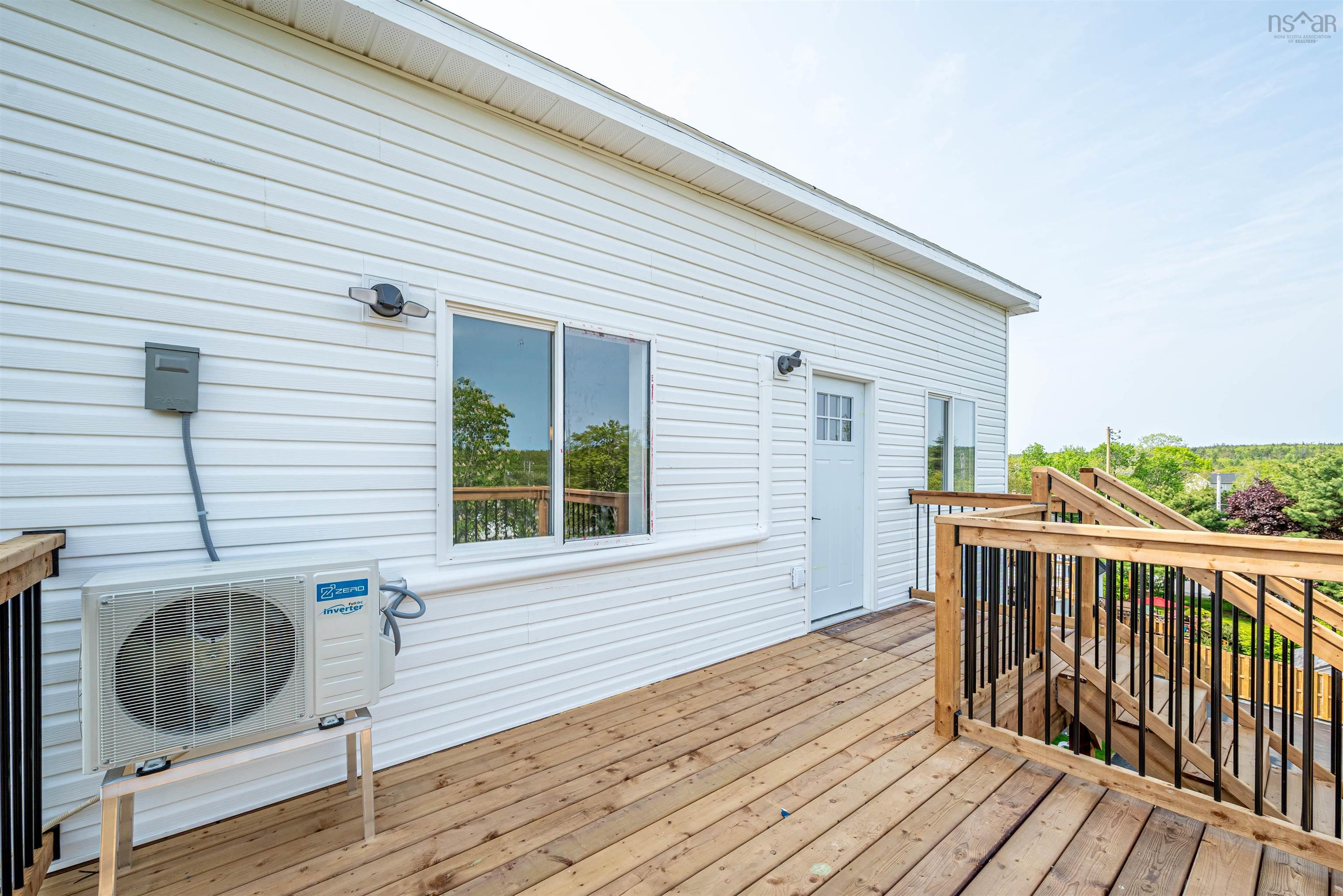 $1,499,900.00: 51 Wedgewood Avenue, Timberlea