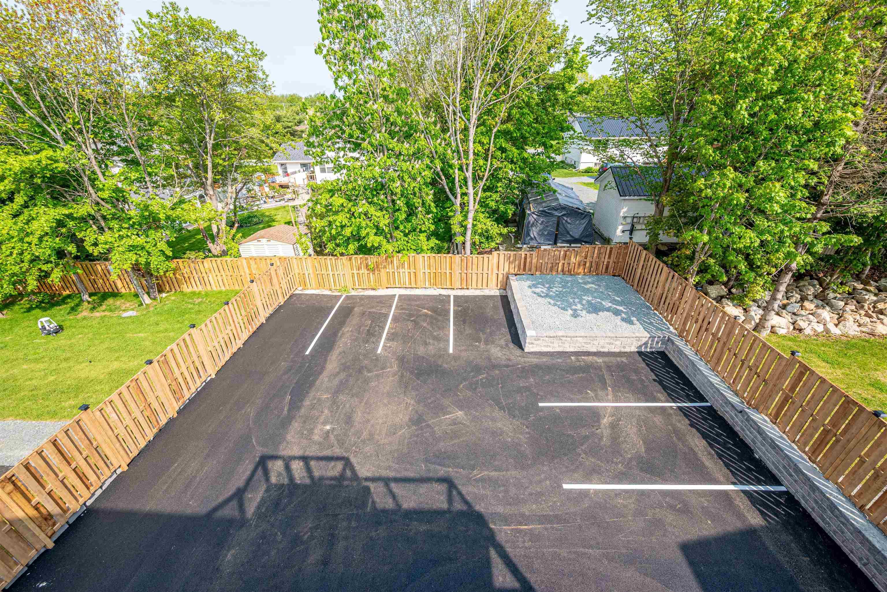 $1,499,900.00: 51 Wedgewood Avenue, Timberlea