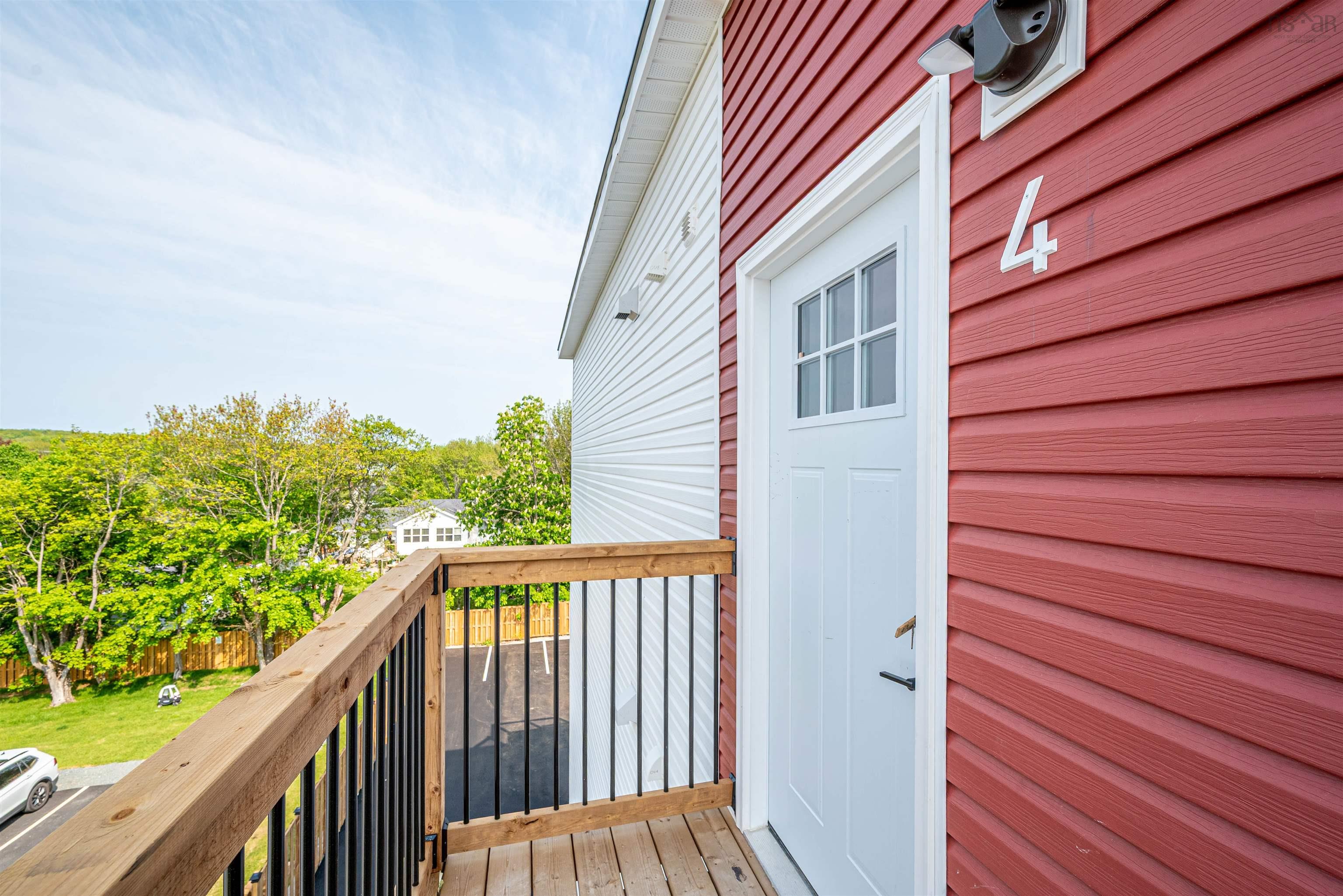 $1,499,900.00: 51 Wedgewood Avenue, Timberlea