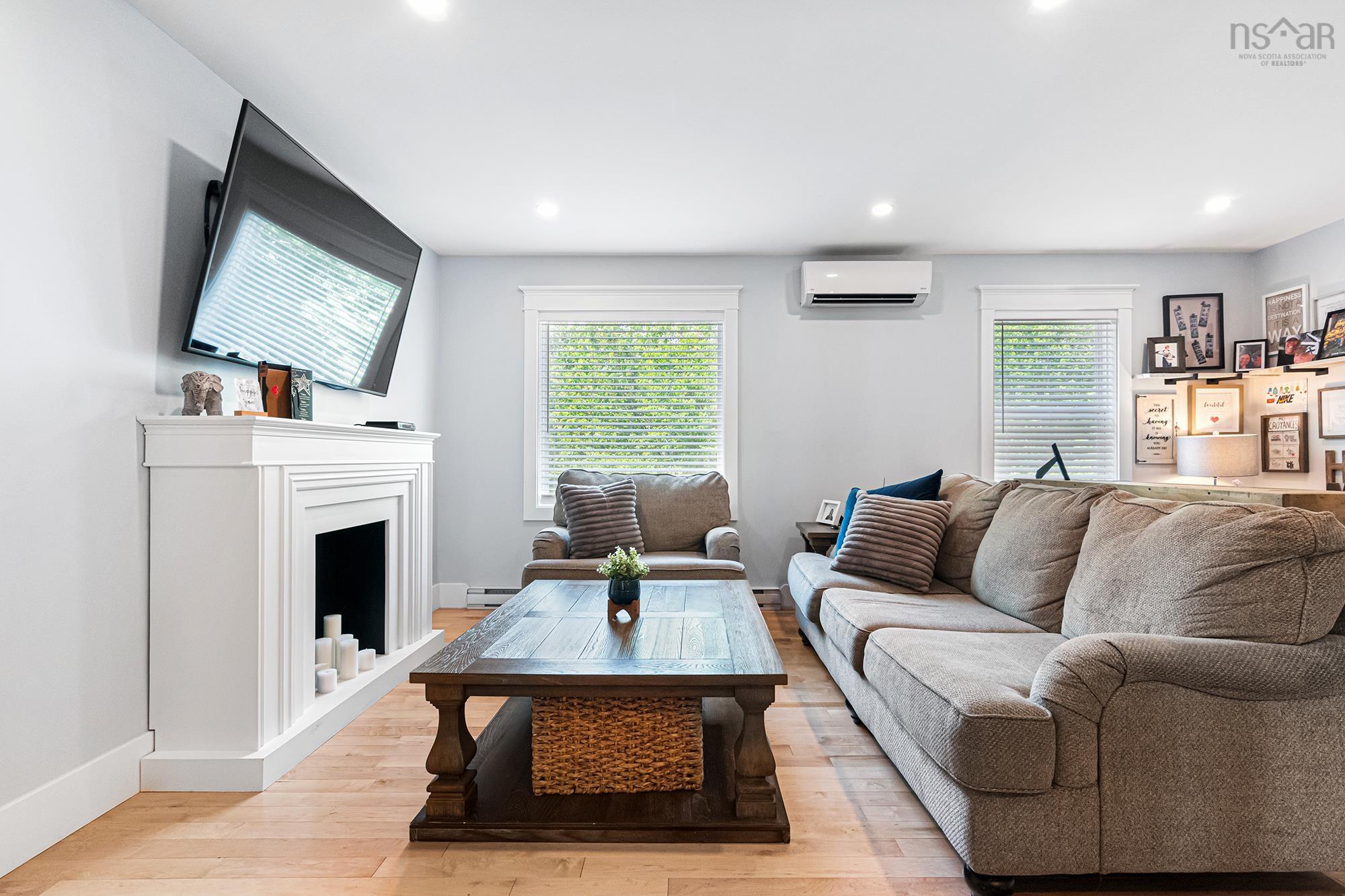 $449,900.00: 4 Collins Grove Ridge, Dartmouth
