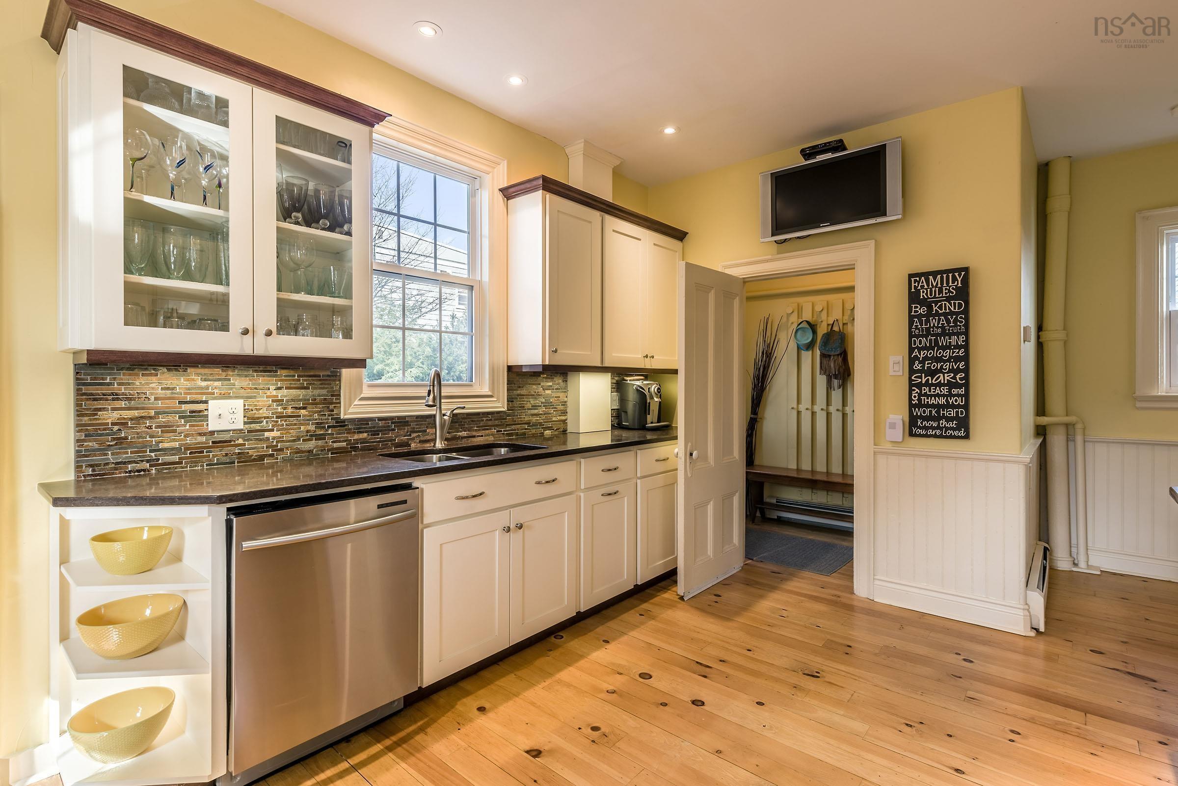 $1,900,000.00: 5555 Atlantic Street, South End