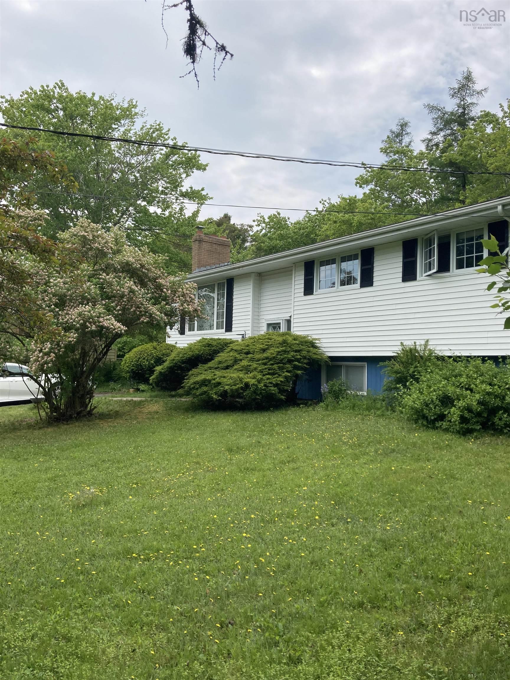 $419,000.00: 85 Pinetree Crescent, Hammonds Plains