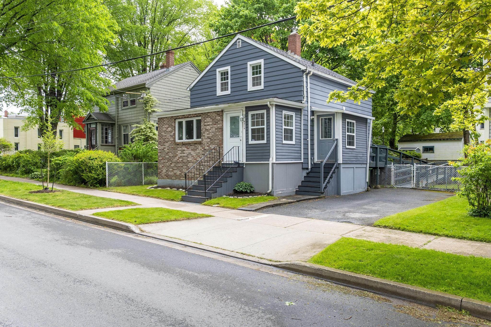 $649,900.00: 6516 Summit Street, Halifax