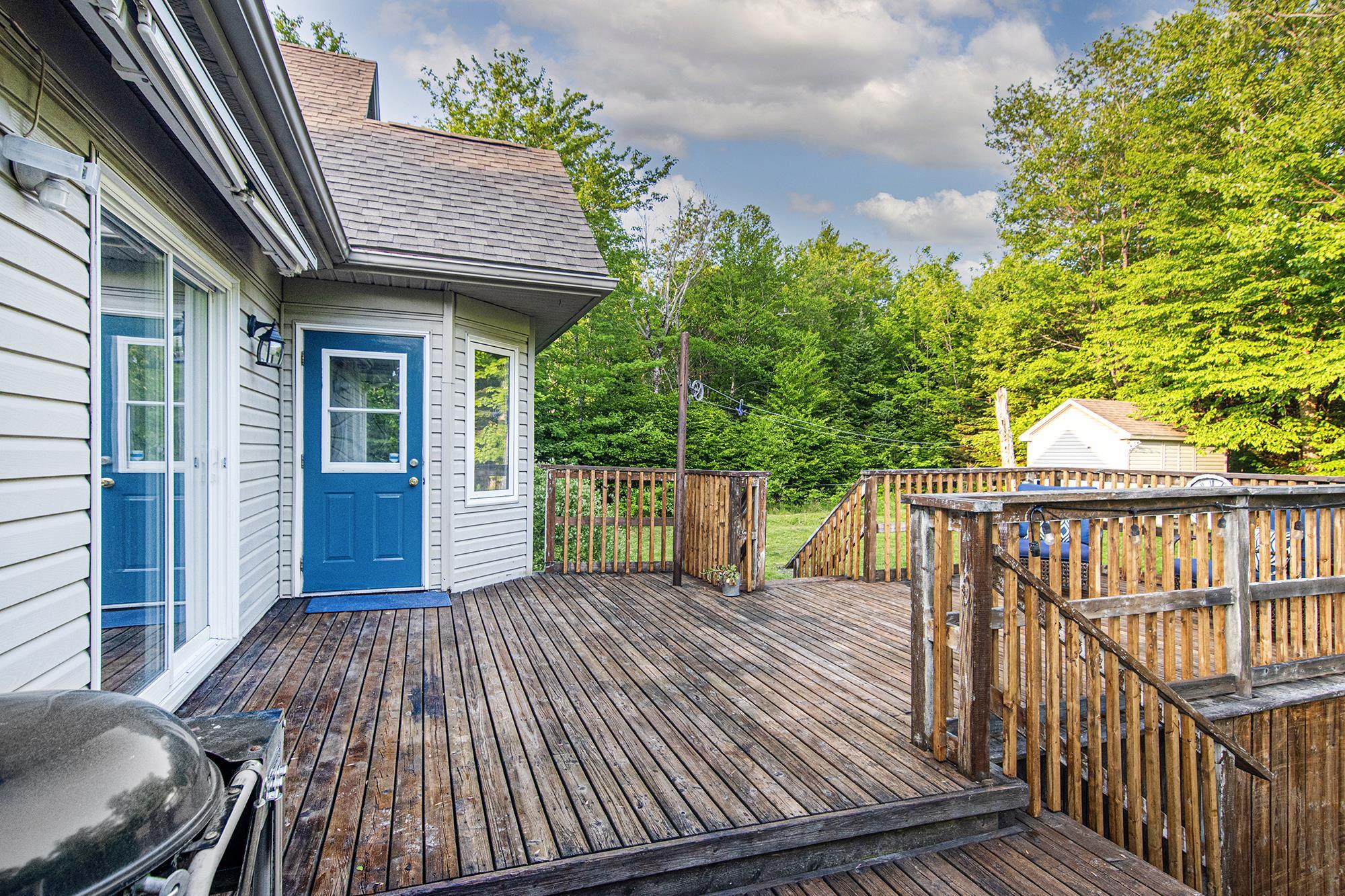 $625,000.00: 15 Brackendale Lane, Beaver Bank