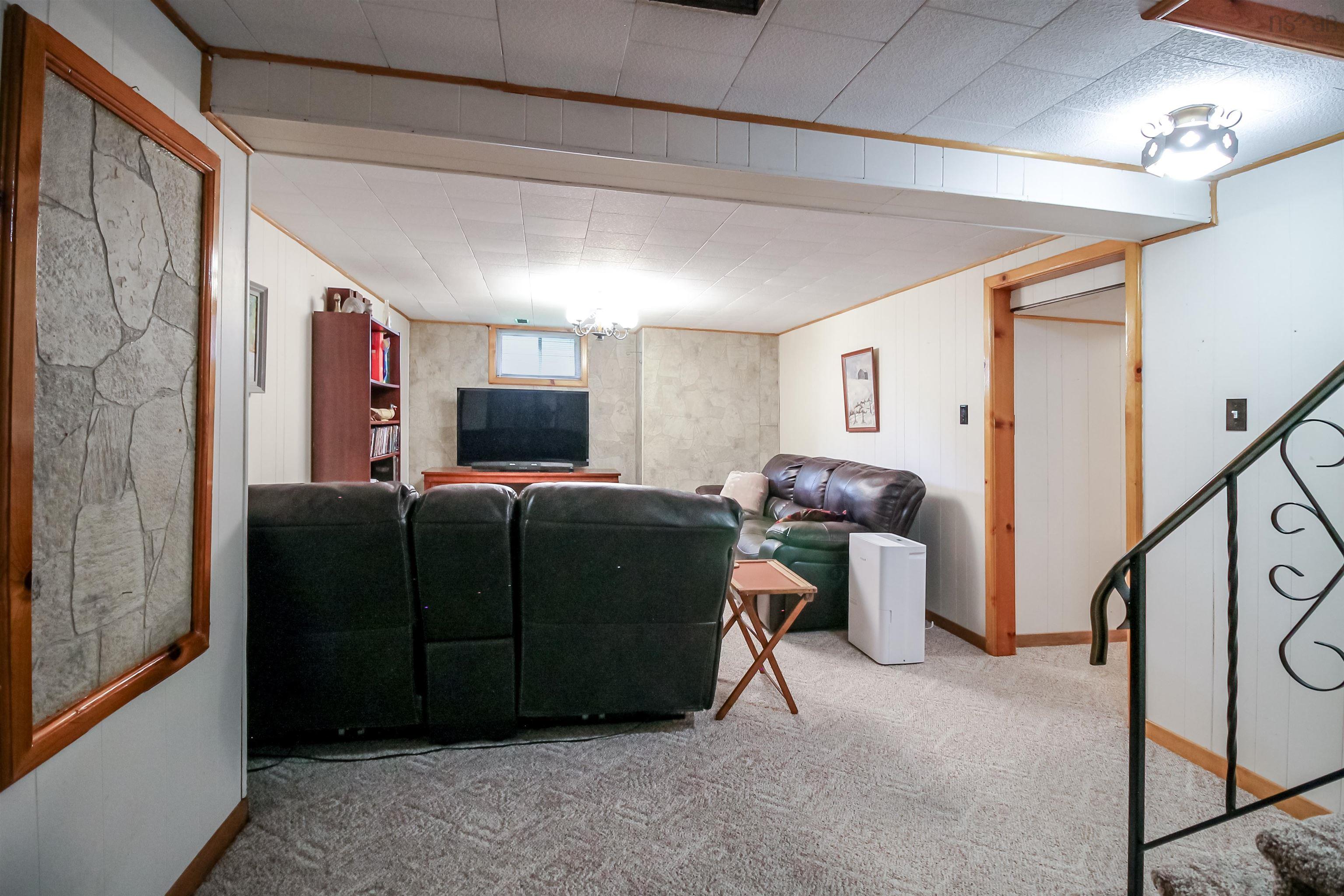 $244,500.00: 65 Centre Street, Truro