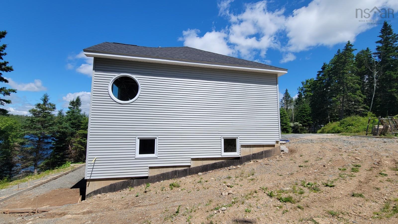$1,384,900.00: 23 Lerwick Lane, Boutiliers Point