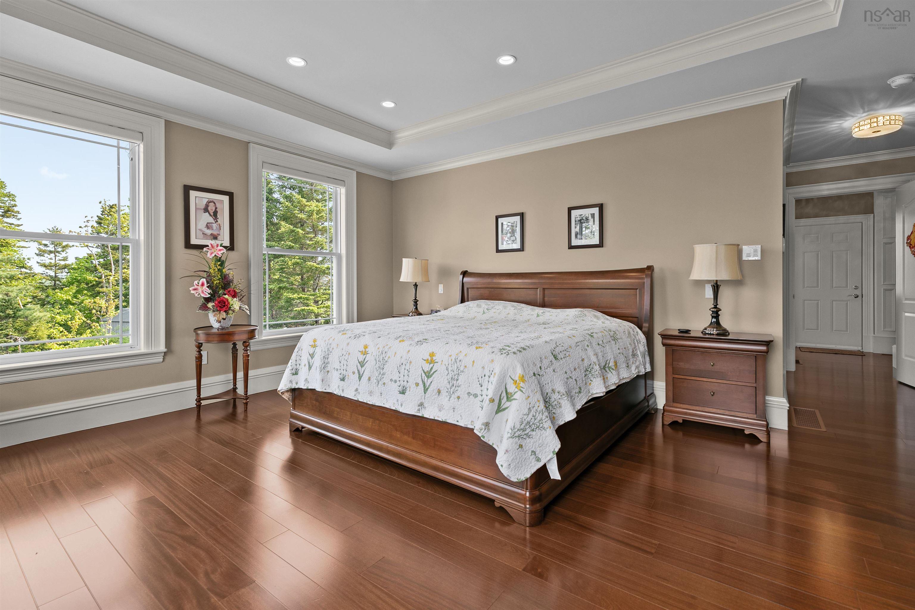 $2,495,000.00: 104 Shaughnessy Place, Bedford