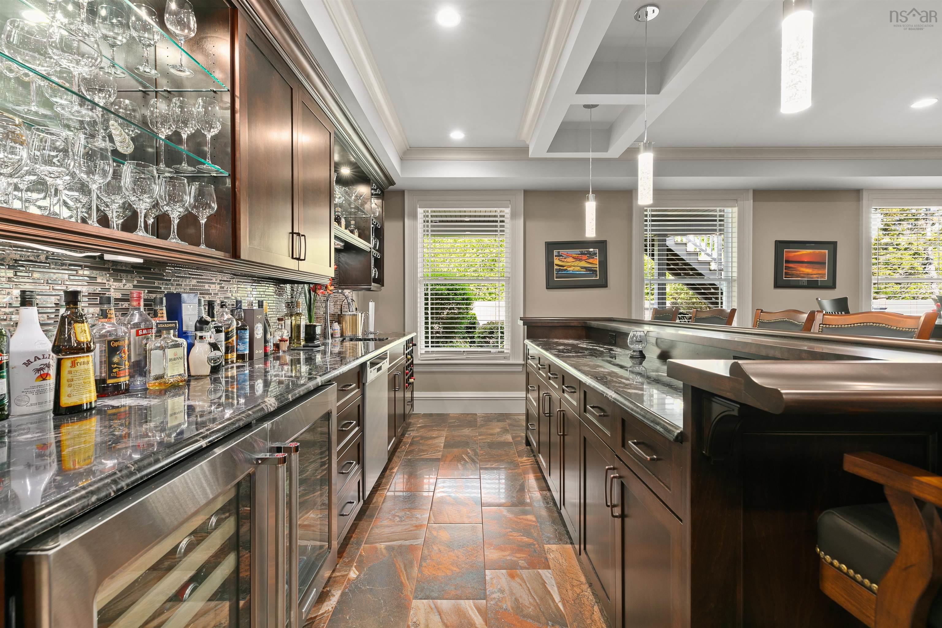 $2,495,000.00: 104 Shaughnessy Place, Bedford