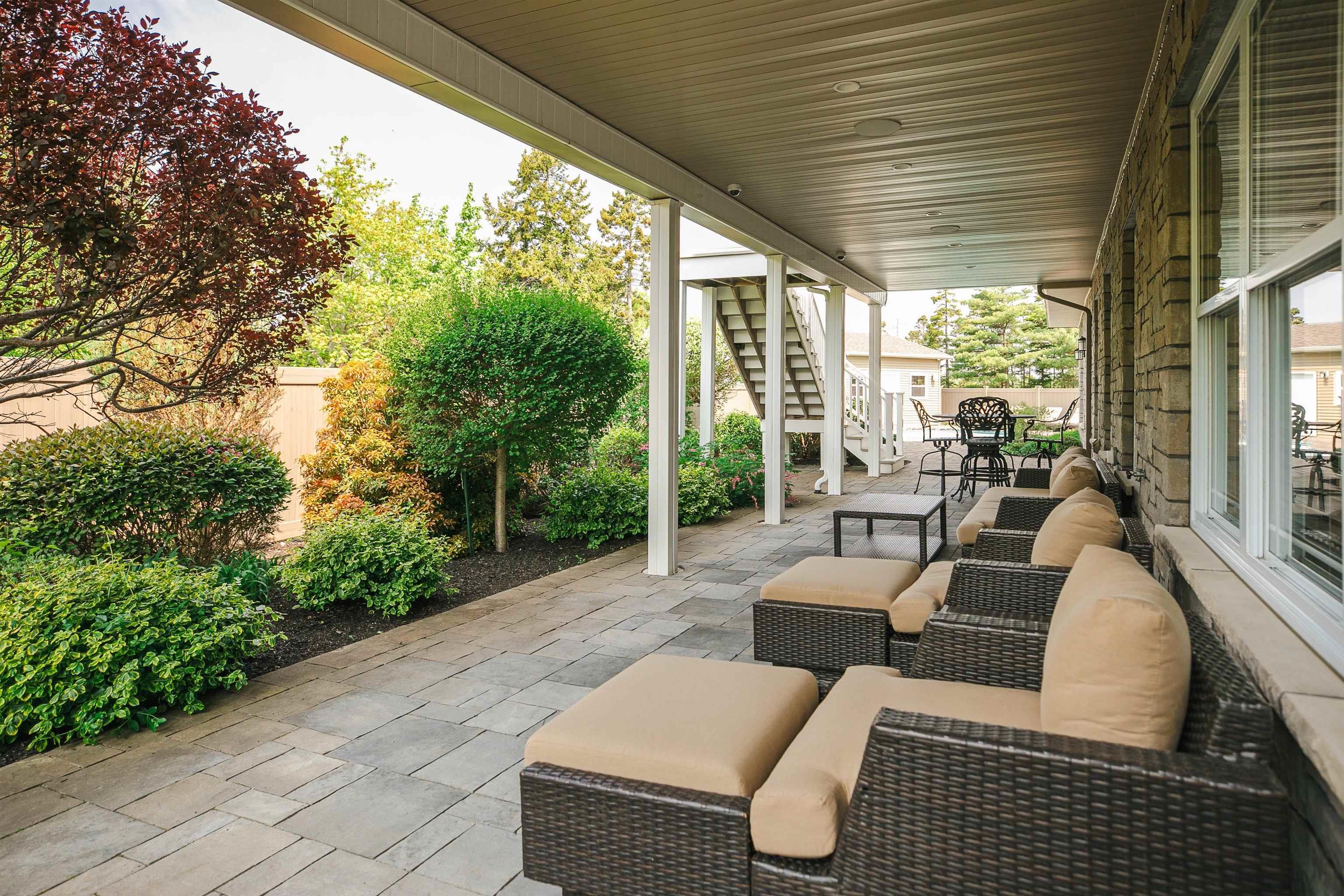 $2,495,000.00: 104 Shaughnessy Place, Bedford