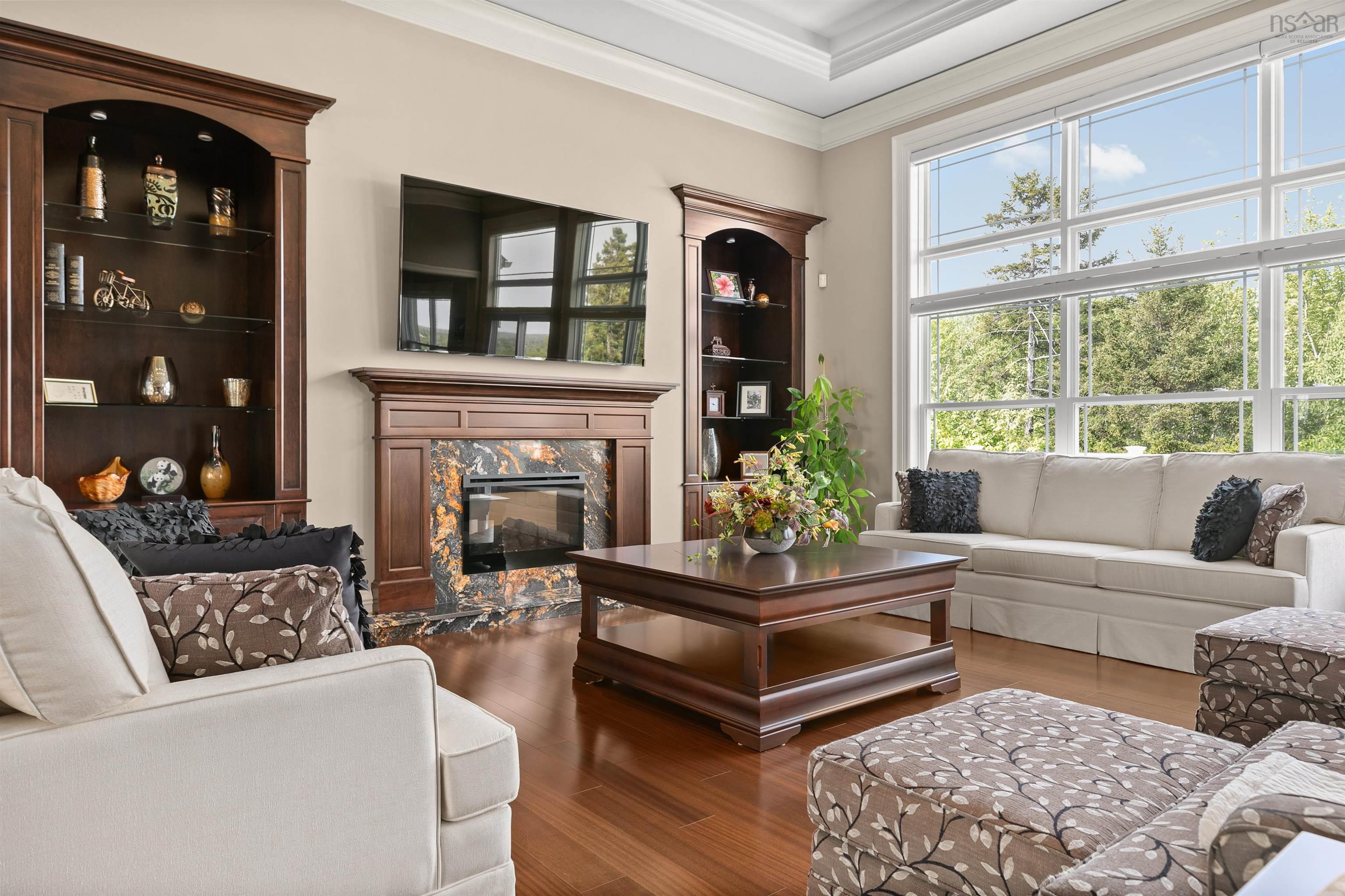 $2,495,000.00: 104 Shaughnessy Place, Bedford