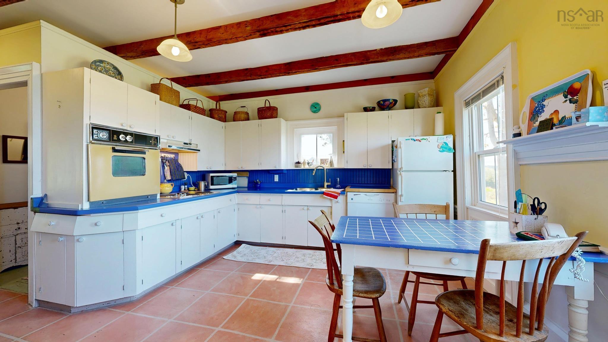 $588,000.00: 125 Five Houses Road, Five Houses