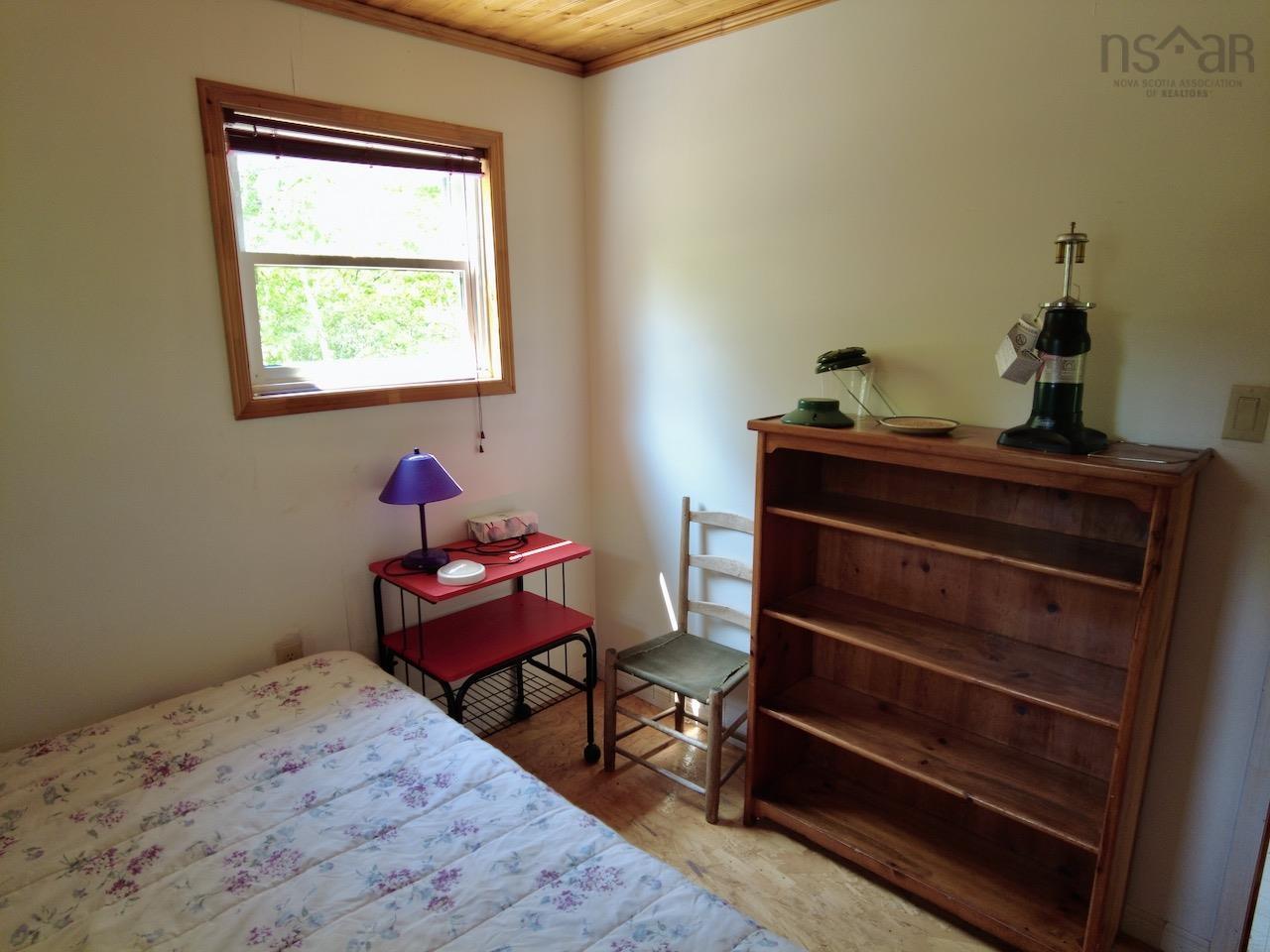 $329,000.00: 6327 Hwy 321 Highway, Roslin