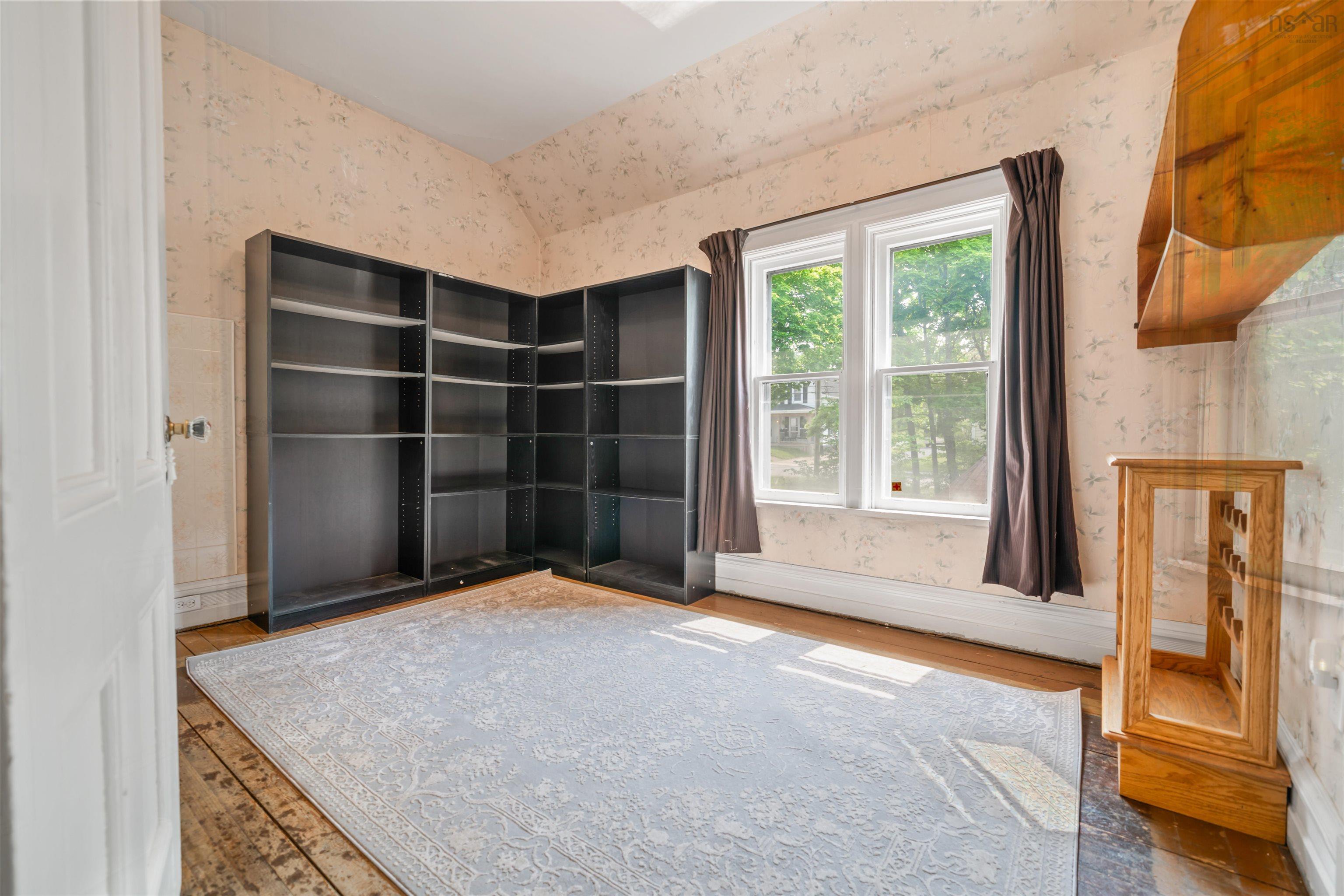 $414,000.00: 350 High Street, New Glasgow