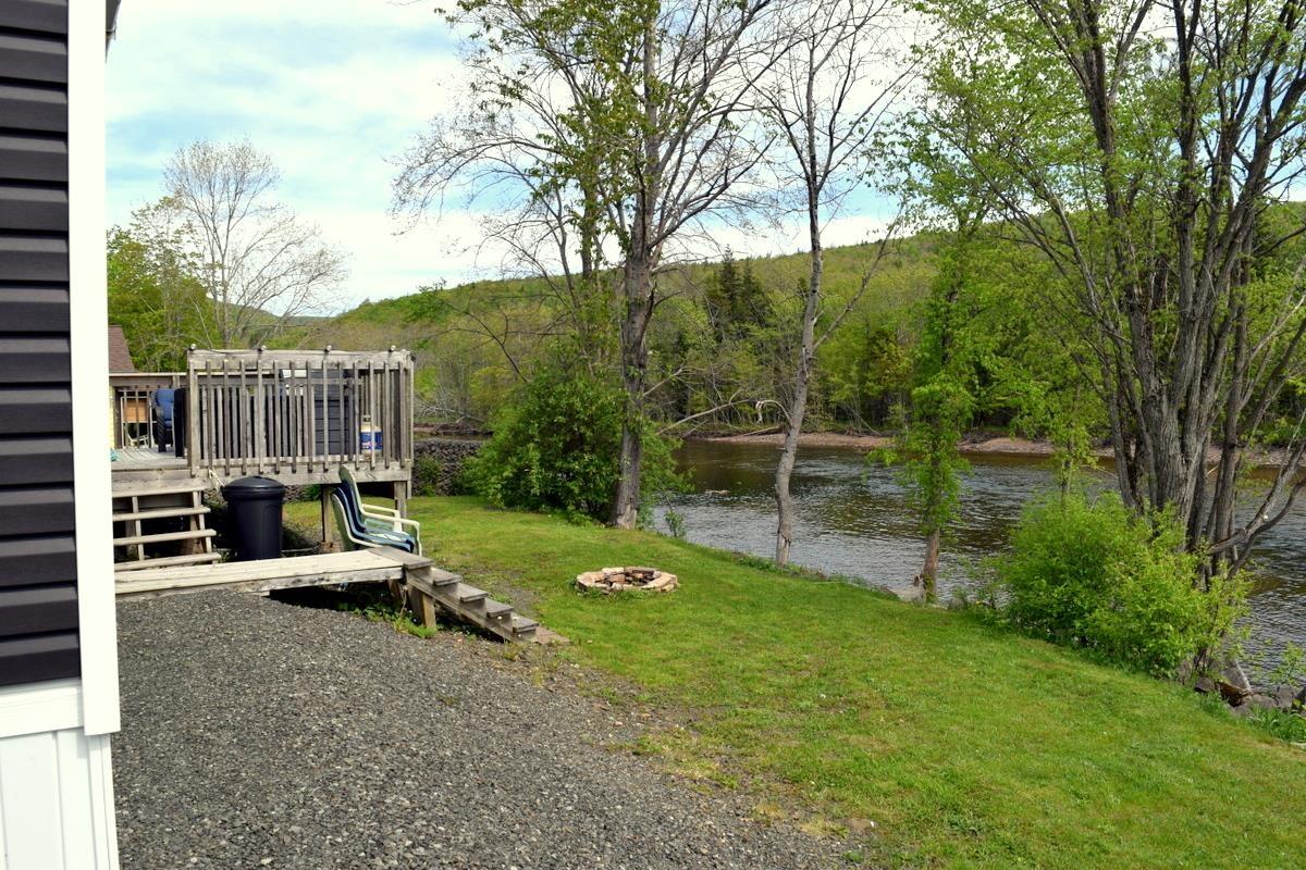$195,000.00: 7032 Cabot Trail, Margaree