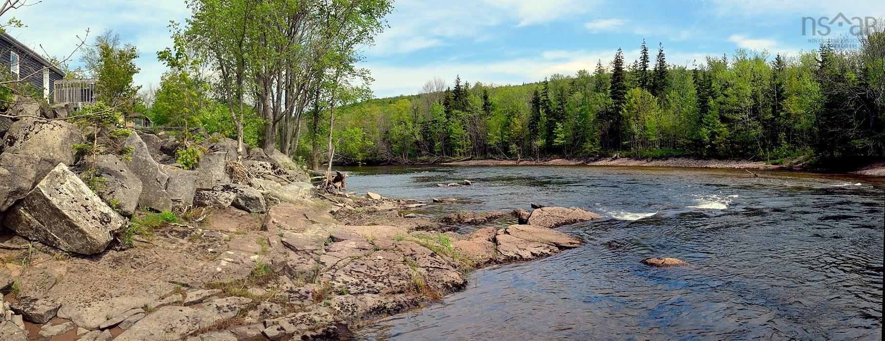 $195,000.00: 7032 Cabot Trail, Margaree