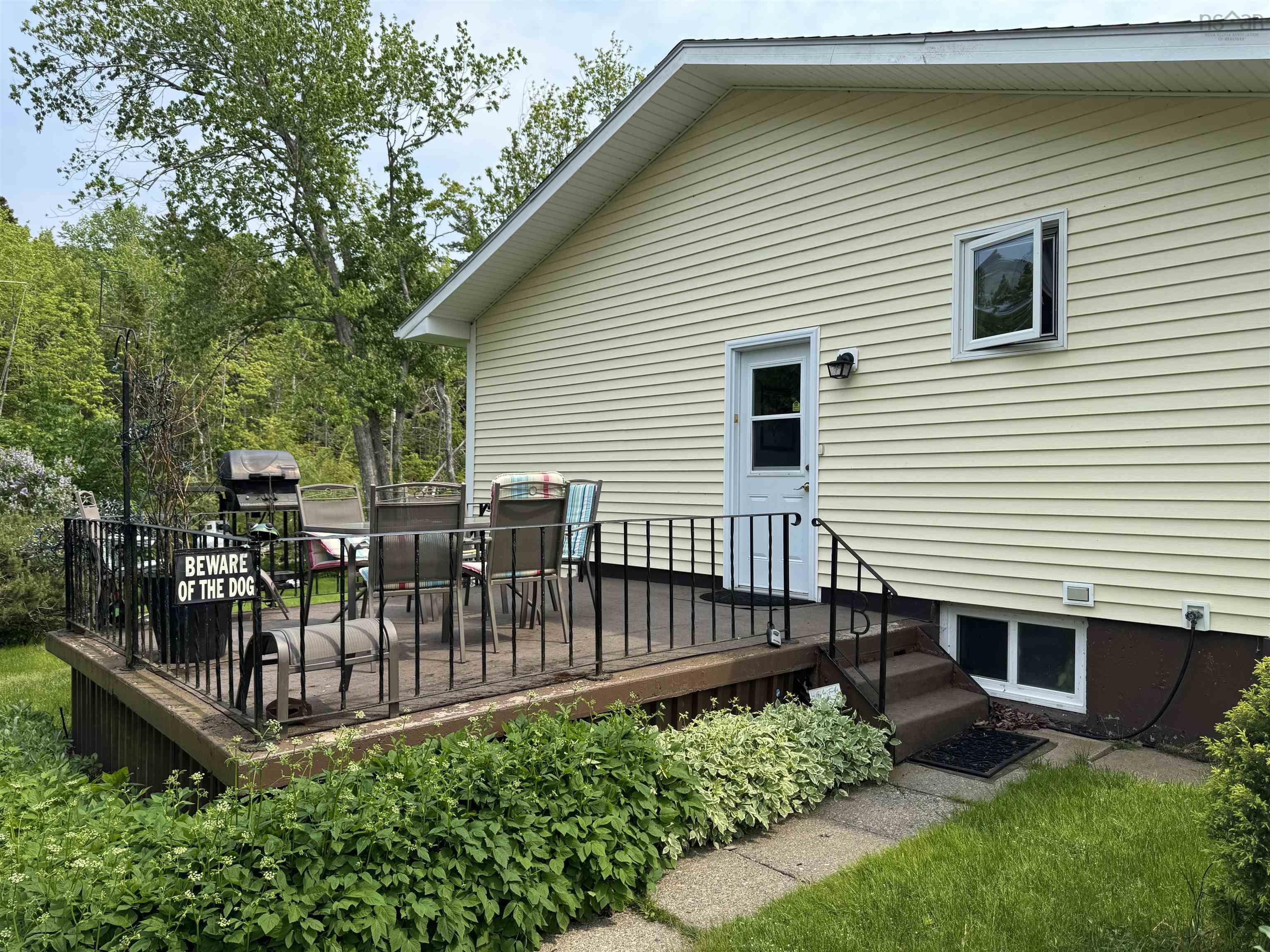$349,000.00: 4438 Little Harbour Road, Frasers Mountain