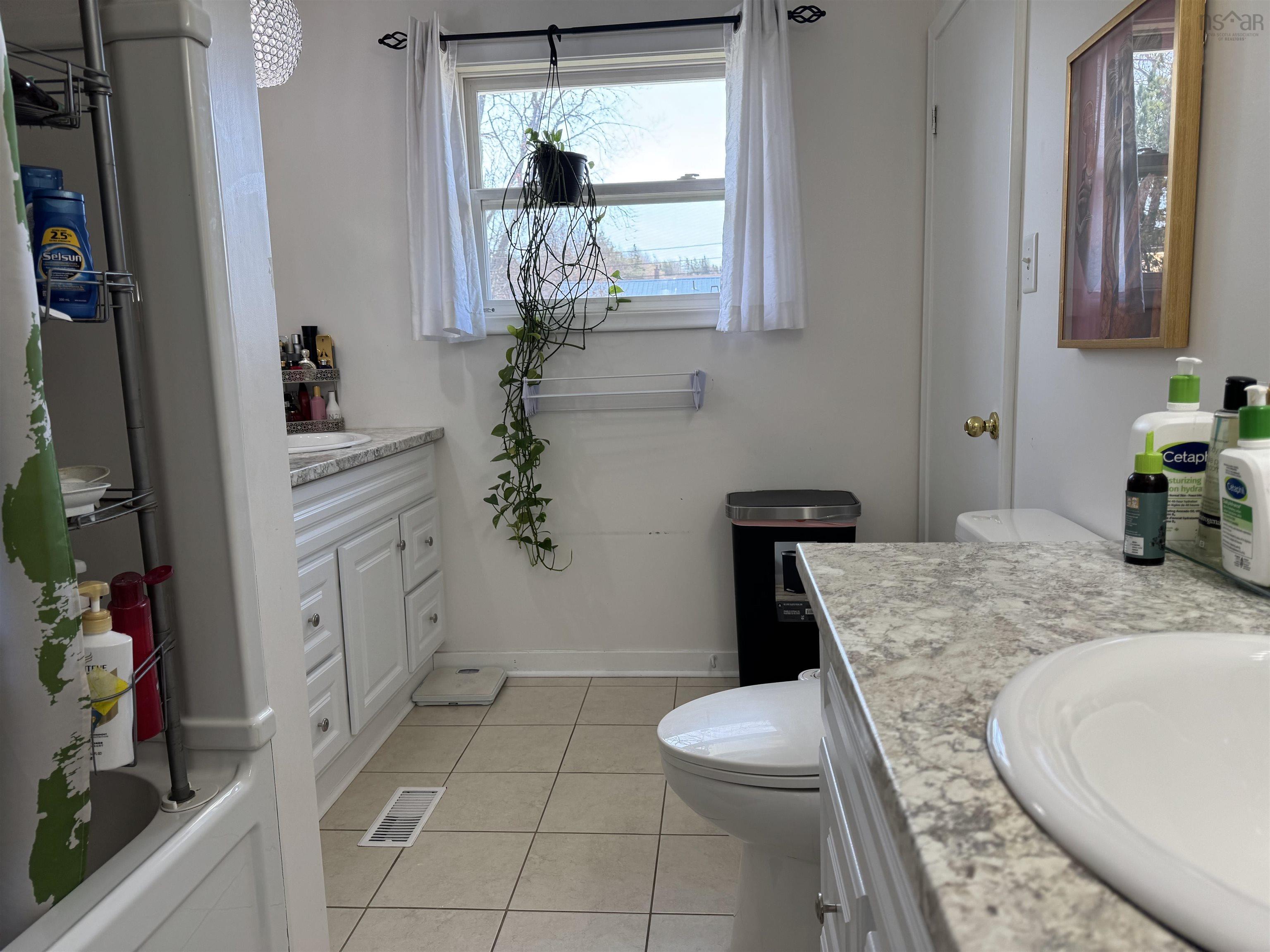 $439,000.00: 60 Beechwood Drive, Truro