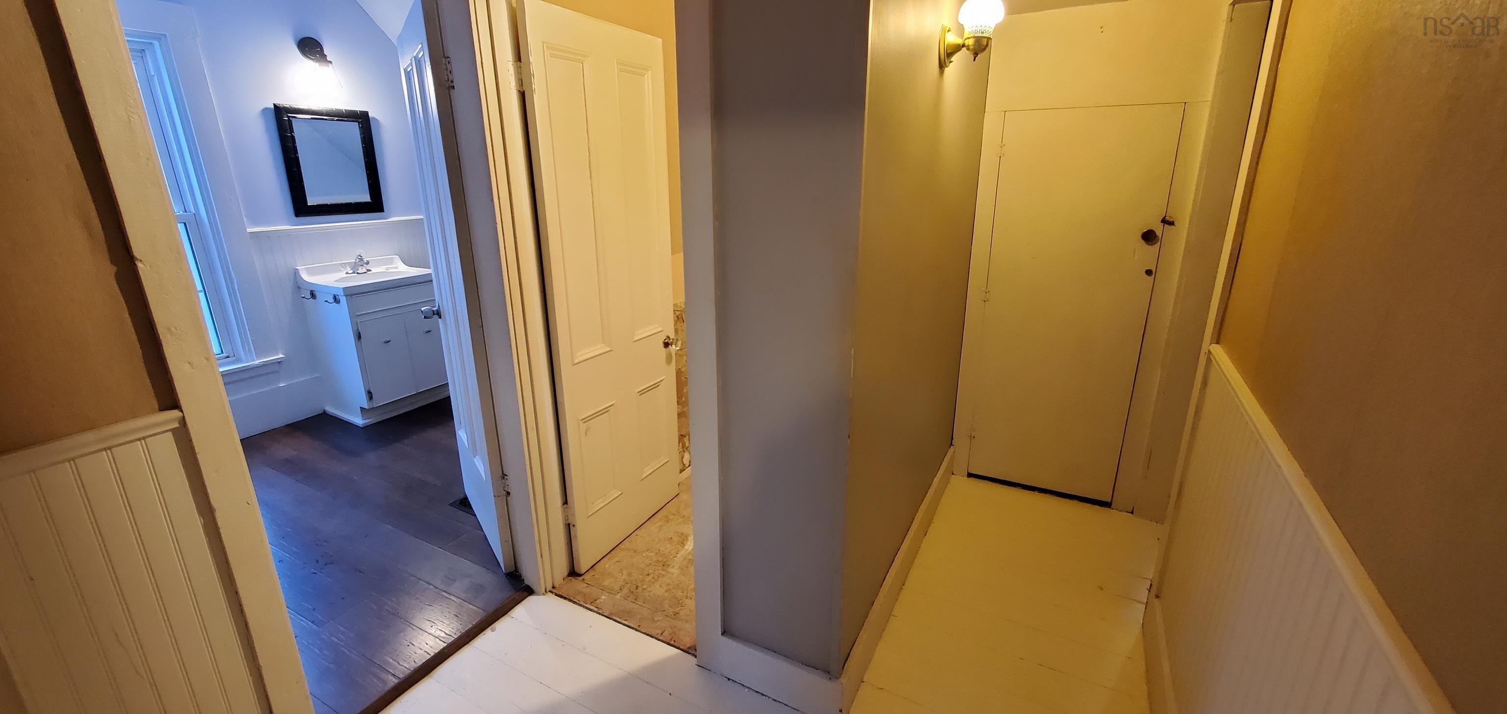 $270,000.00: 44 Confederation Road, Diligent River