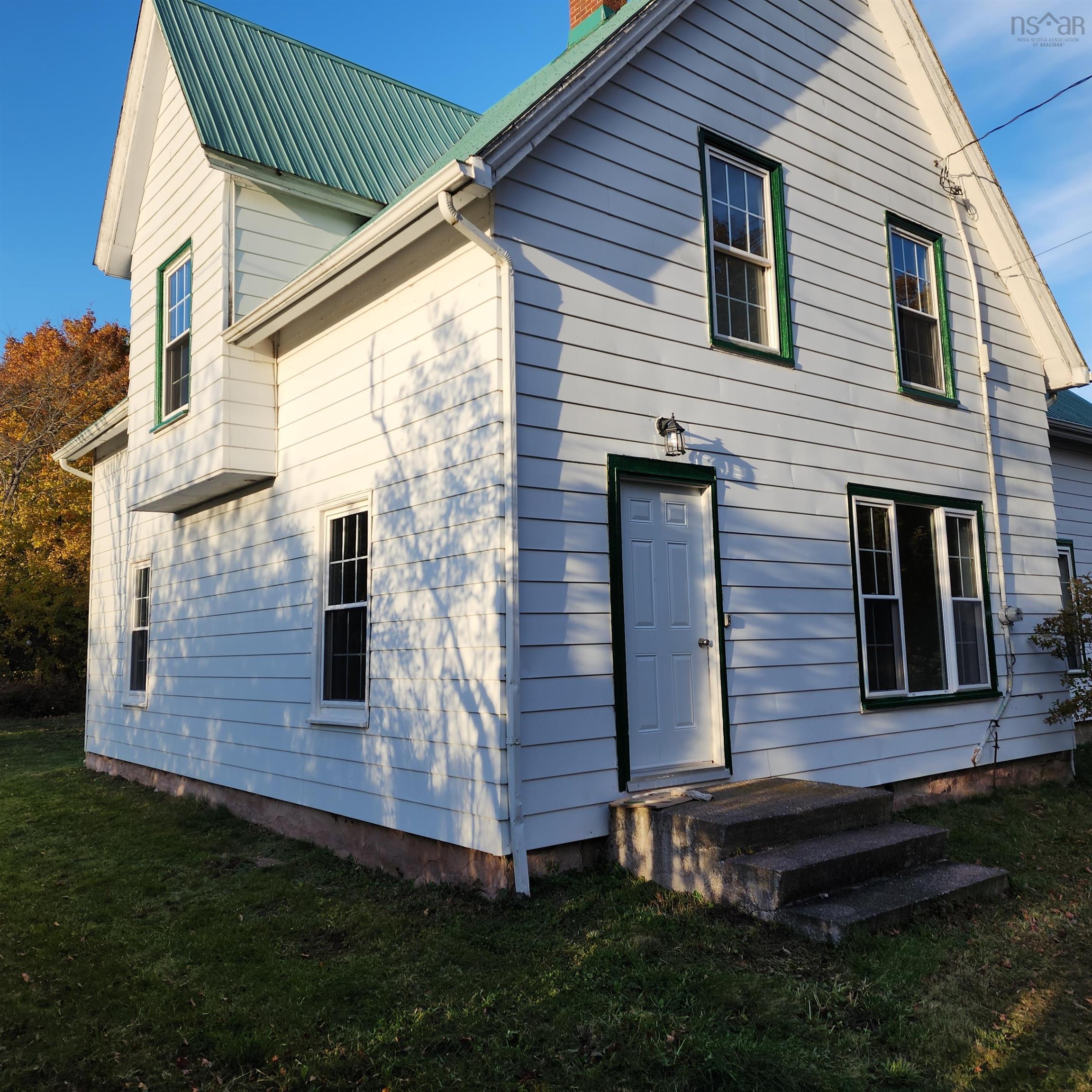 $270,000.00: 44 Confederation Road, Diligent River