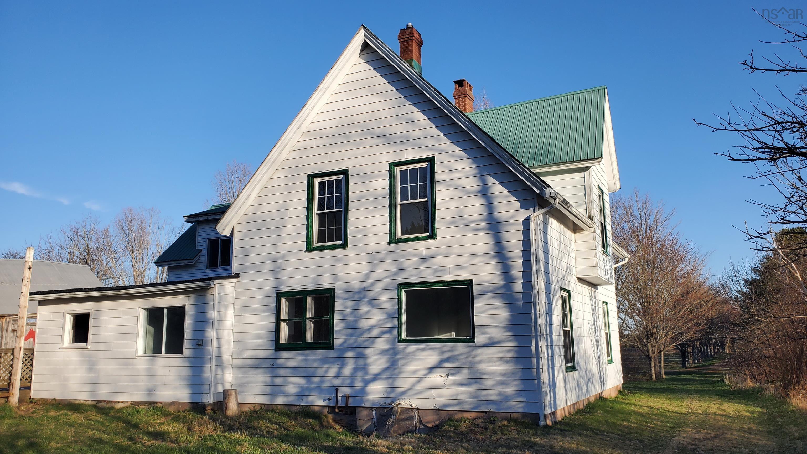 $270,000.00: 44 Confederation Road, Diligent River