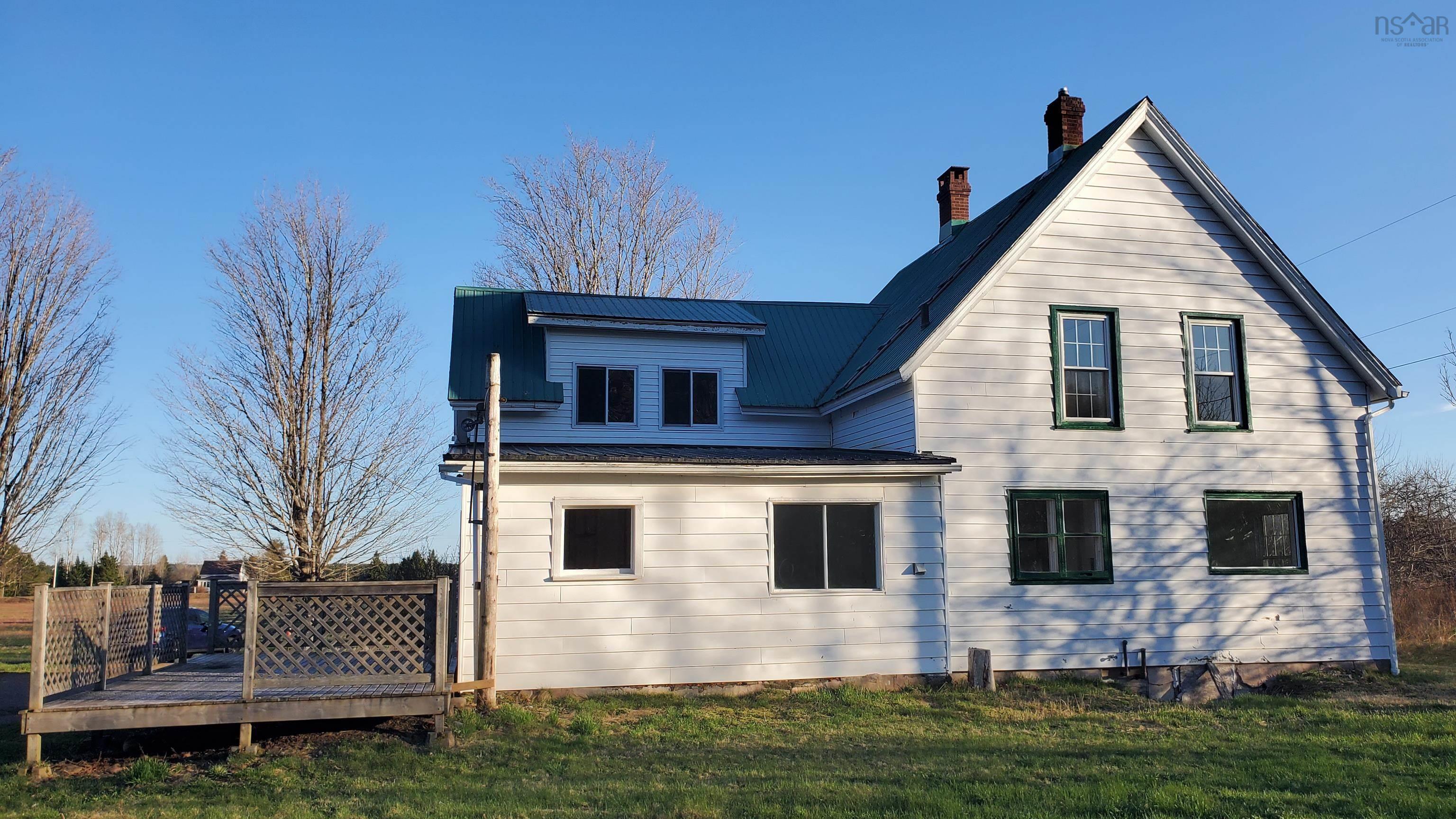 $270,000.00: 44 Confederation Road, Diligent River