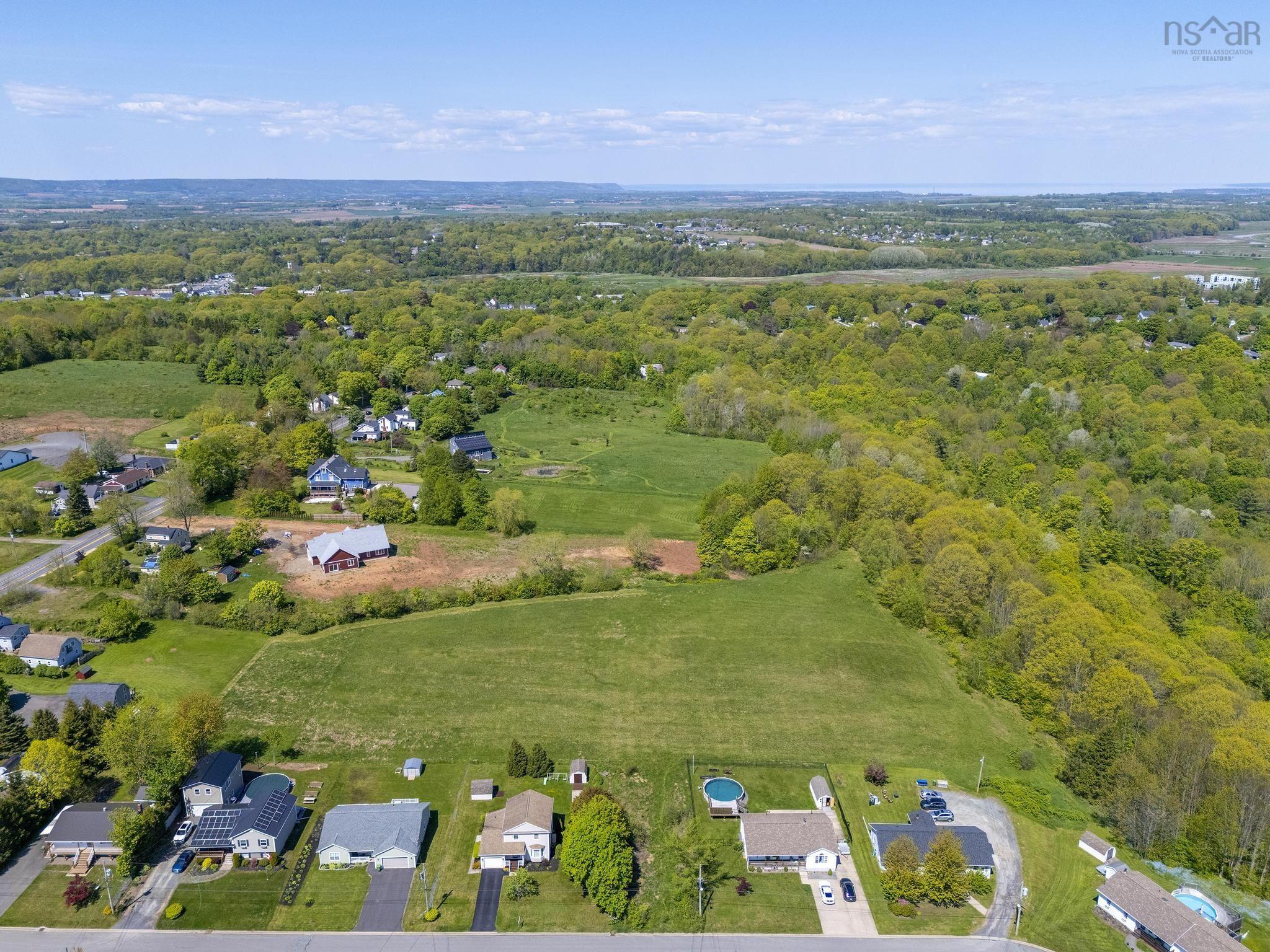 $350,000.00: Lot Mill Run Extension, Kentville