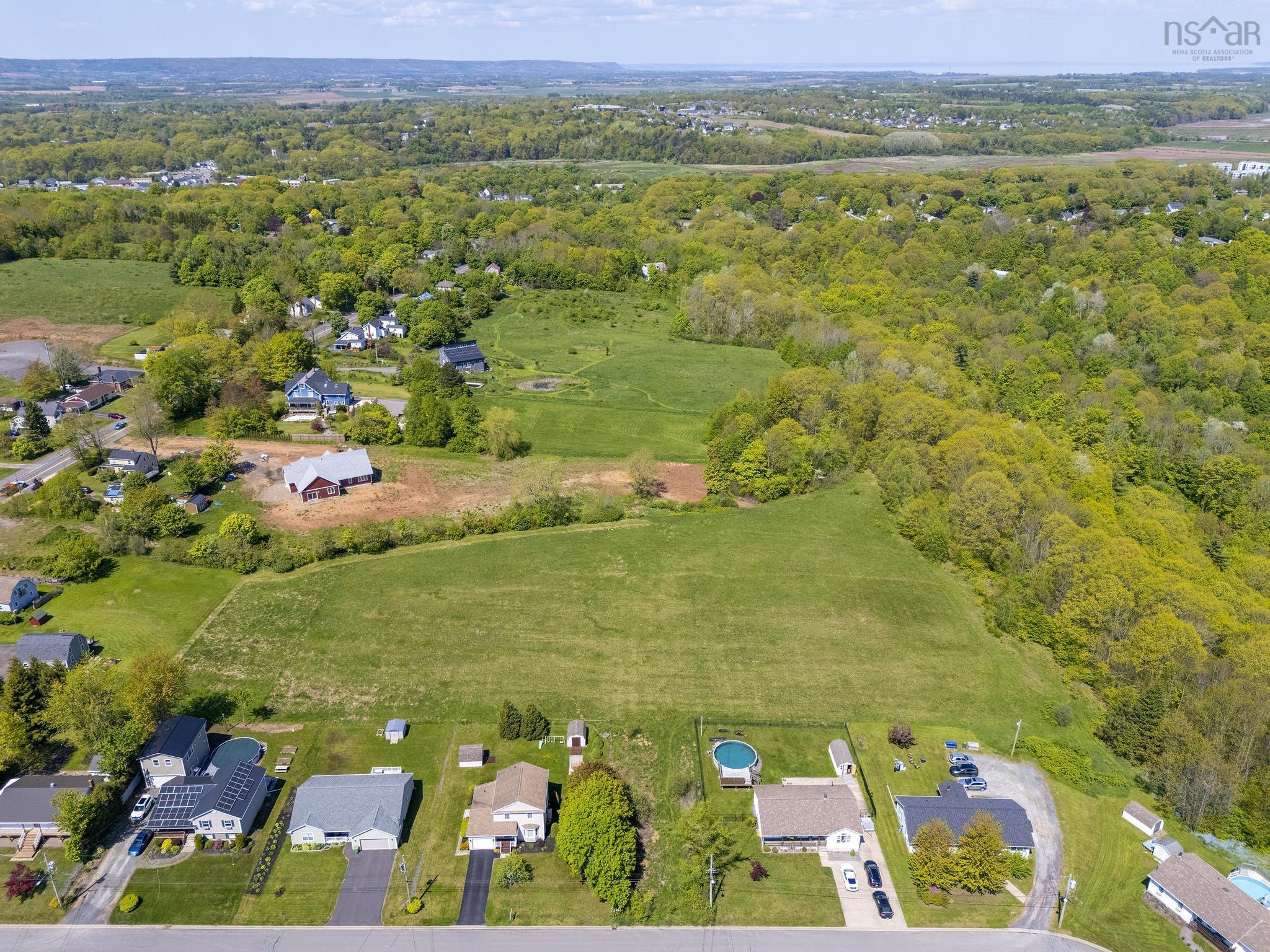 $350,000.00: Lot Mill Run Extension, Kentville