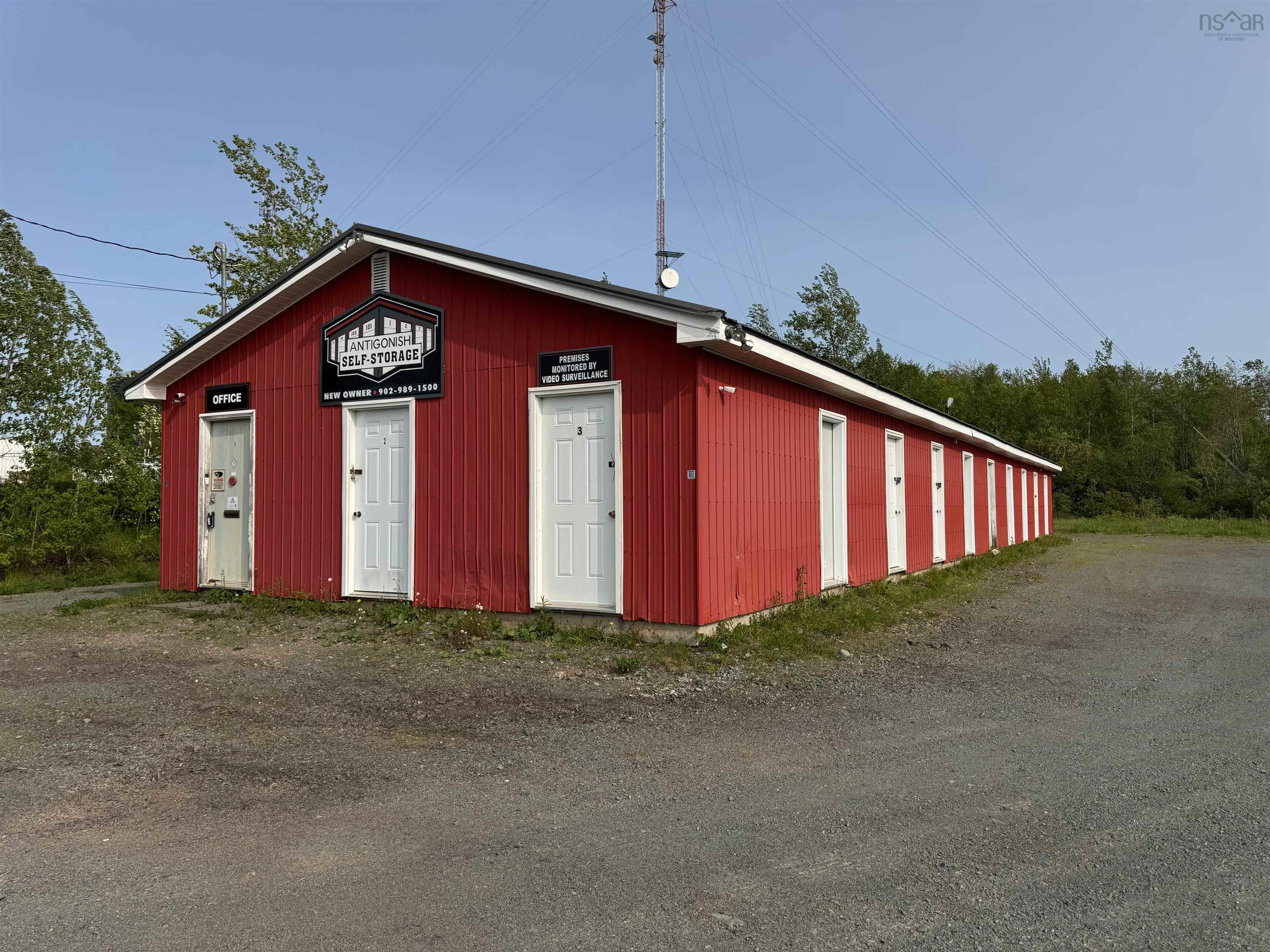 $474,000.00: 86 Angus MacQuarrie Drive, Lower South River