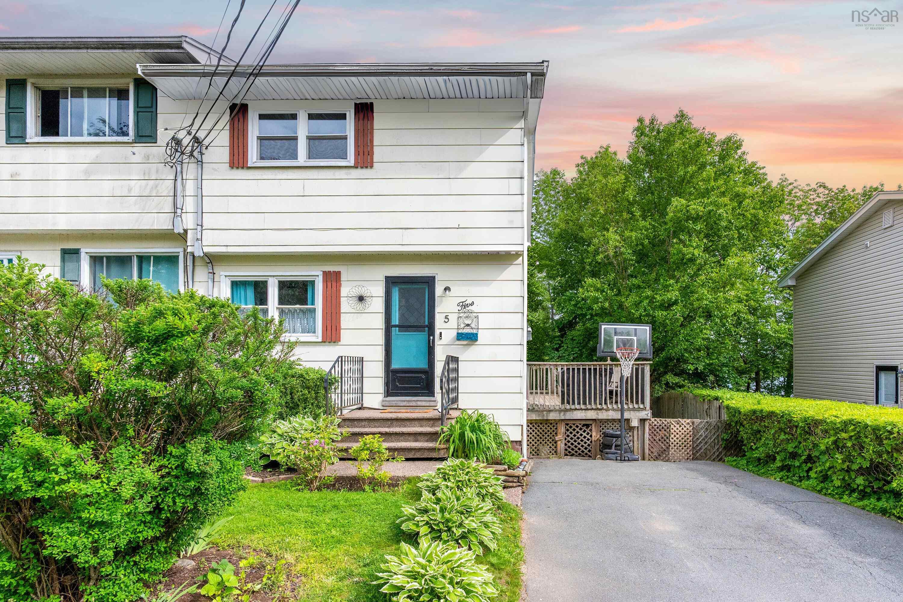 5 Quaker Crescent, Lower Sackville, NS (MLS® 202514262)