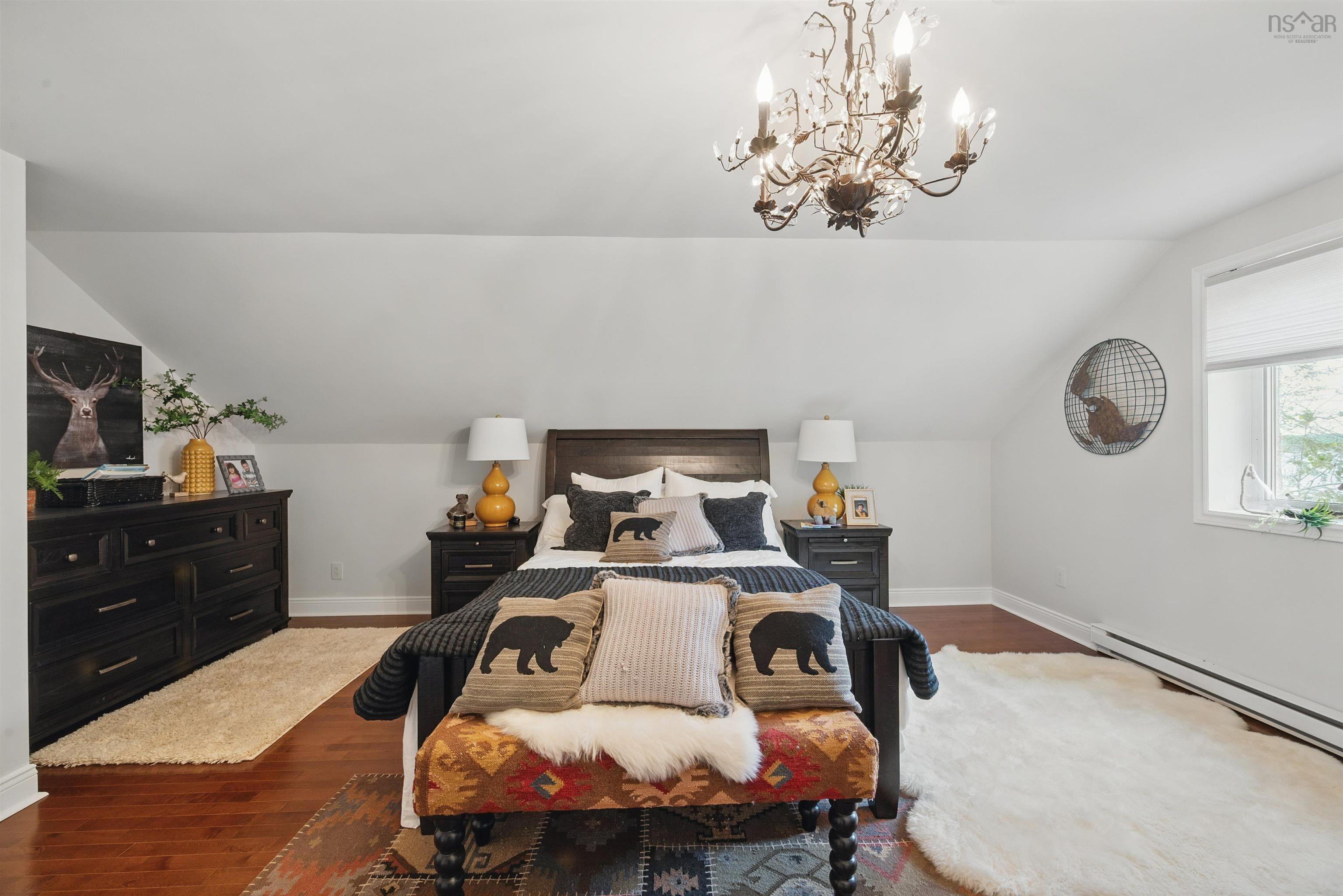 $2,600,000.00: 22 Parkview Drive, Oakfield