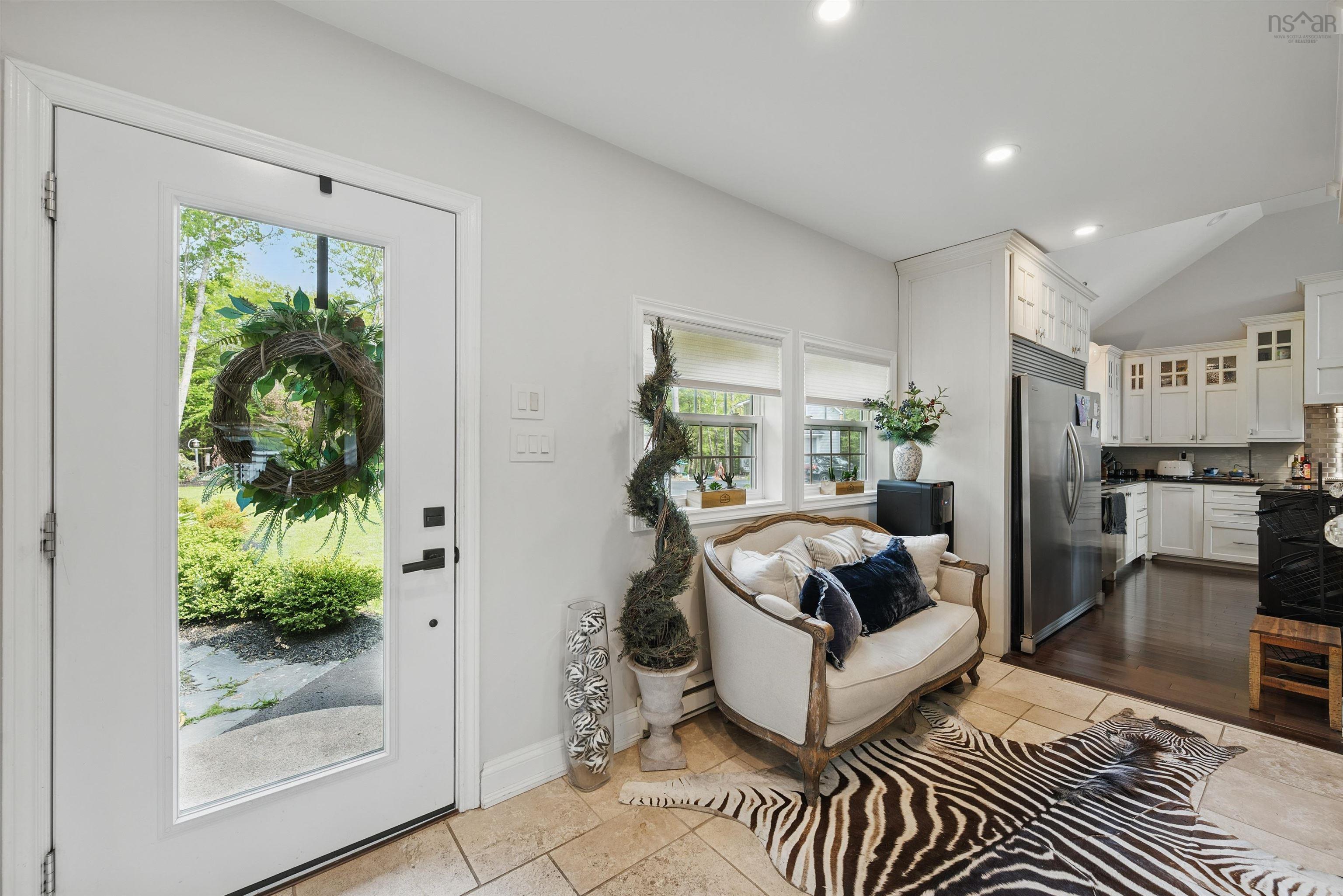 $2,600,000.00: 22 Parkview Drive, Oakfield