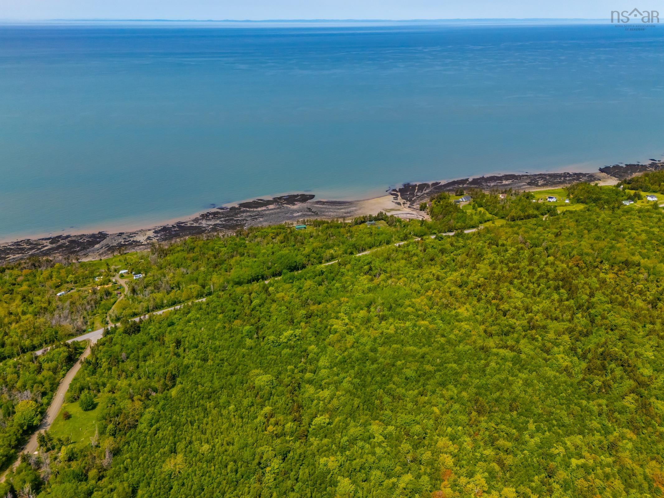 $95,000.00: Lot Shore Road W, Youngs Cove