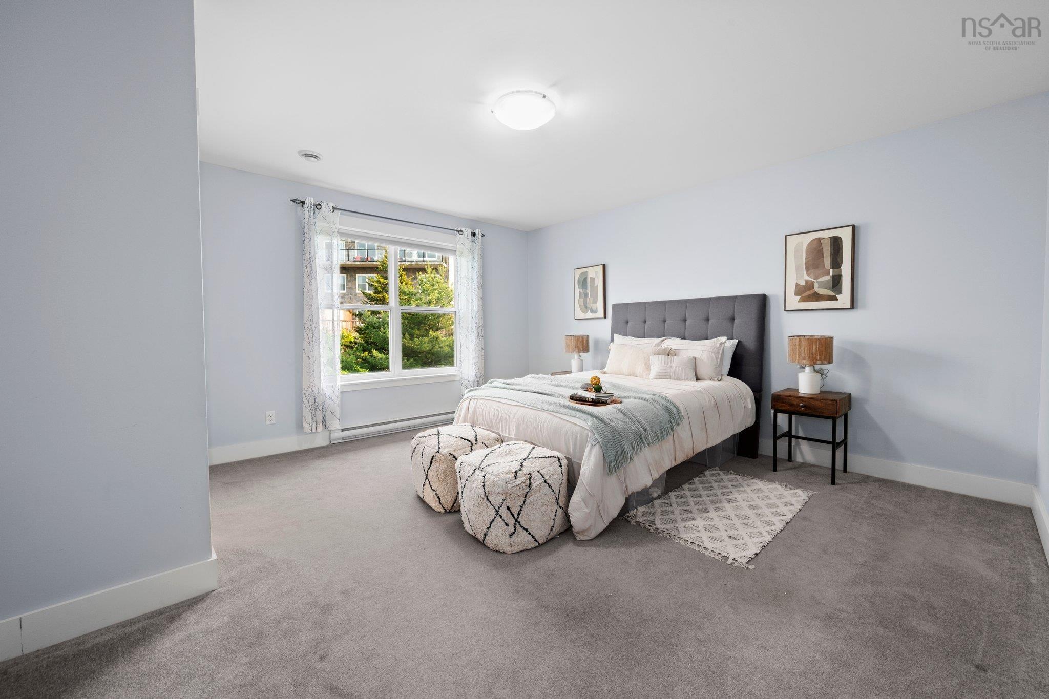 $759,999.00: 208 Capstone Crescent, Bedford West