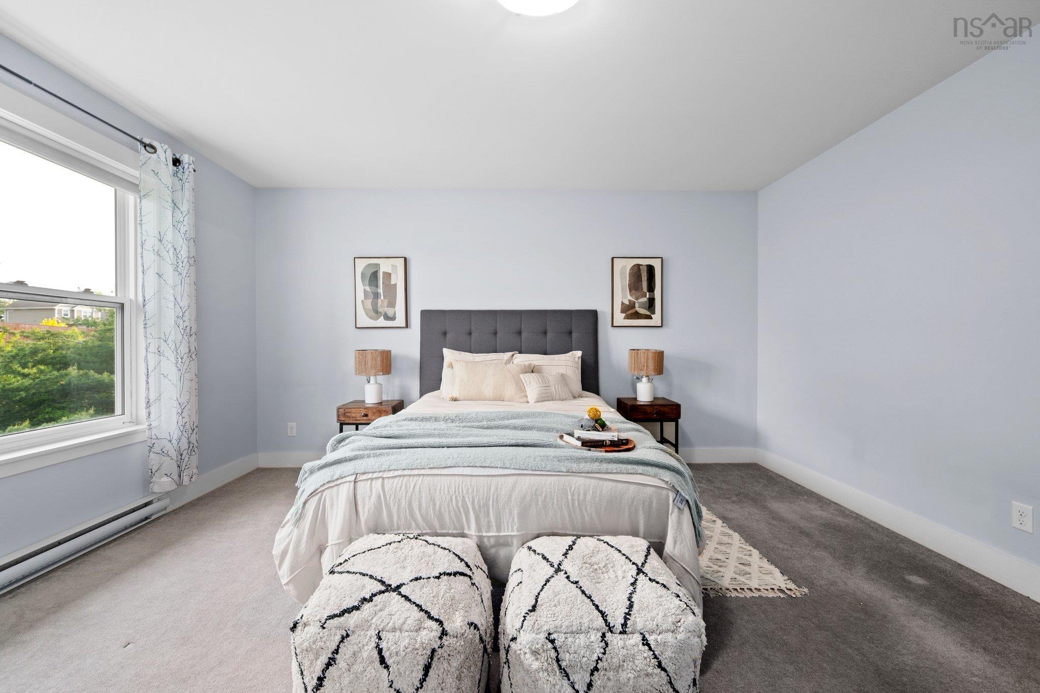 $759,999.00: 208 Capstone Crescent, Bedford West