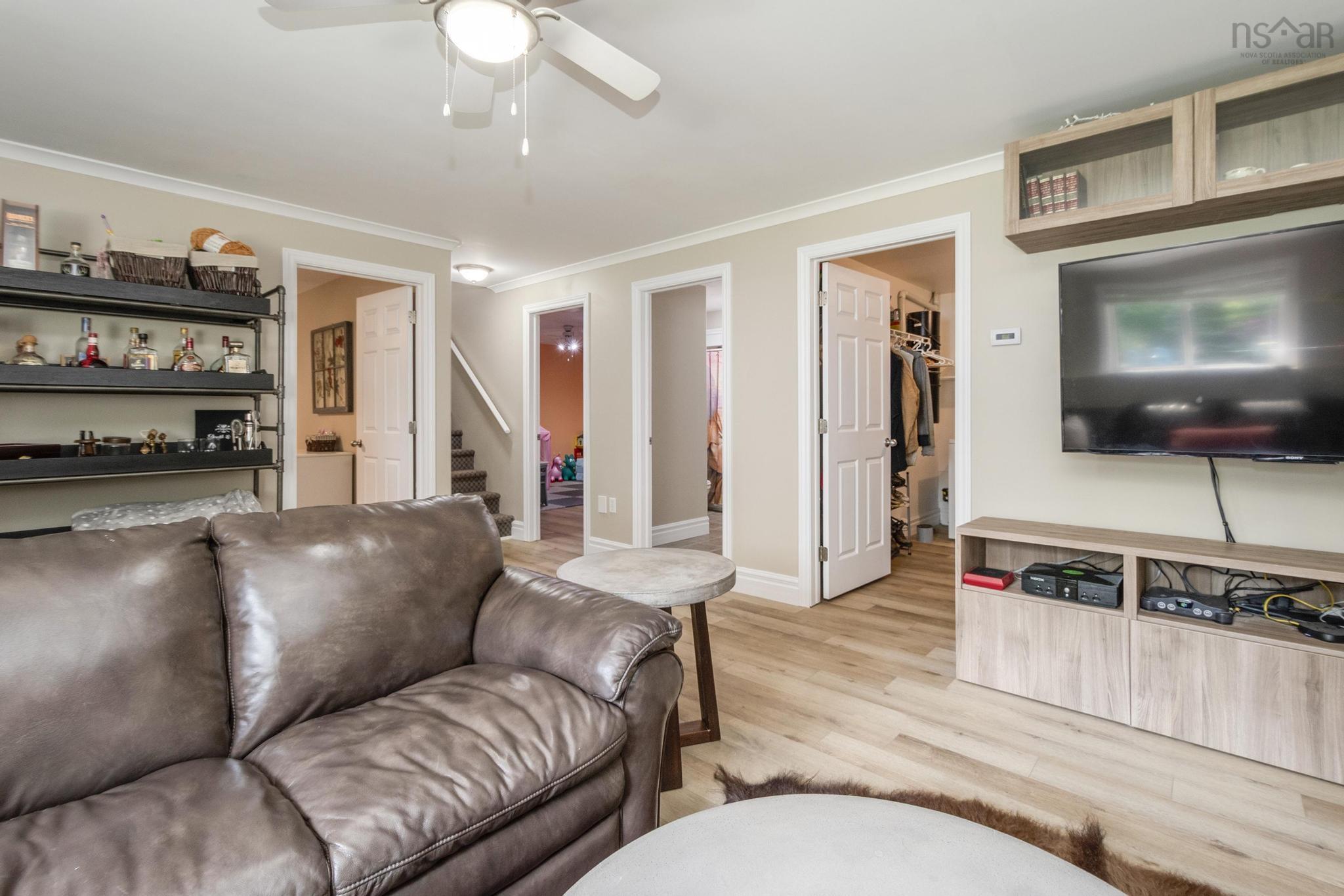 $574,900.00: 14 Churchill Downs Circle, Lower Sackville